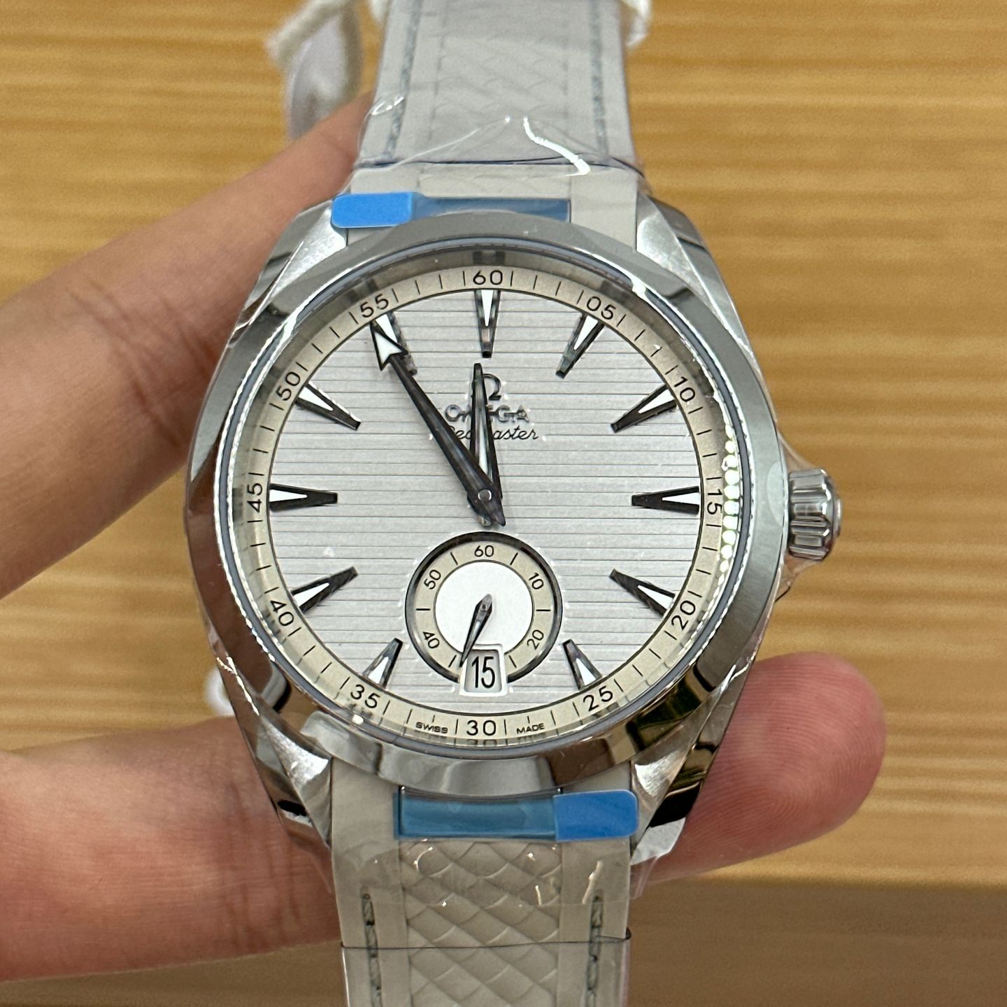 Omega Seamaster Aqua Terra 220.12.41.21.02.005 (2023) - Silver dial 41 mm Steel case (6/8)