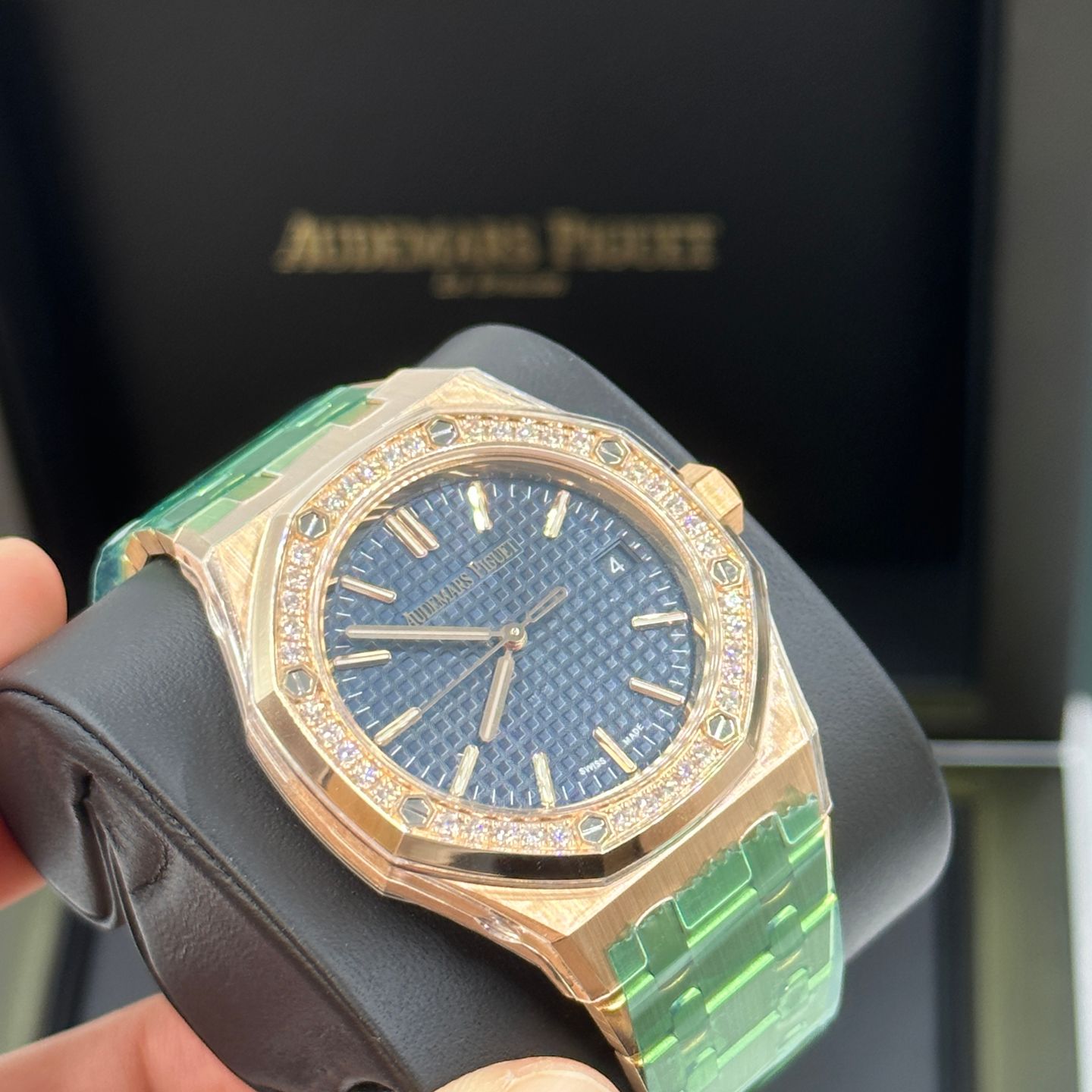 Audemars Piguet Royal Oak Selfwinding 15551OR.ZZ.1356OR.05 - (4/8)