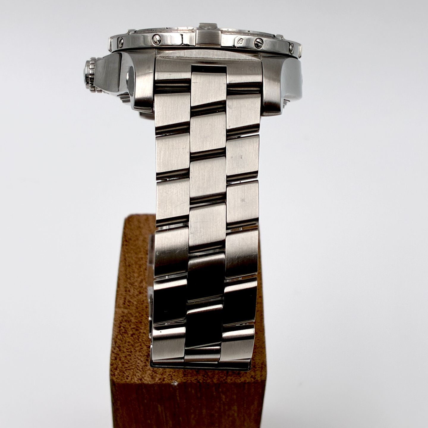 Breitling Avenger Seawolf A17330 (2011) - Blue dial 45 mm Steel case (5/8)