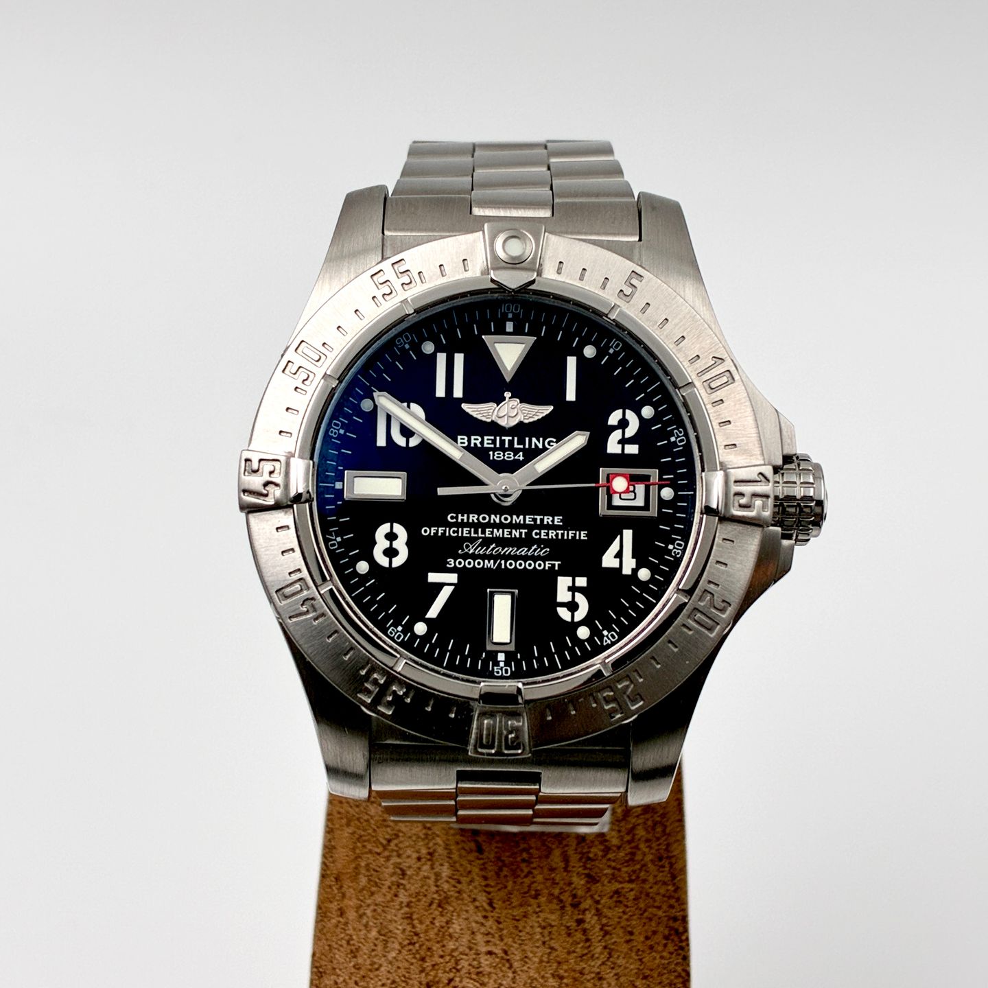 Breitling Avenger Seawolf A17330 (2011) - Blue dial 45 mm Steel case (3/8)