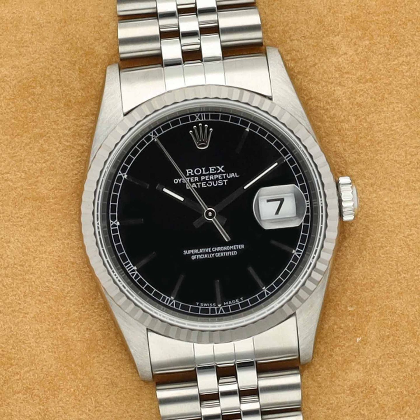 Rolex Datejust 36 16234 (1995) - Black dial 36 mm Steel case (1/8)