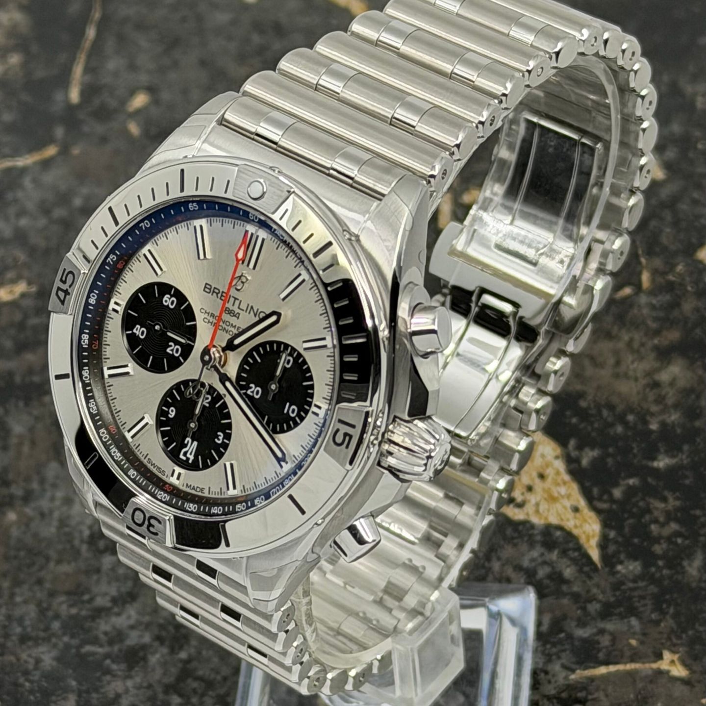 Breitling Chronomat 42 AB0134101G1A1 (2025) - Silver dial 42 mm Steel case (4/8)