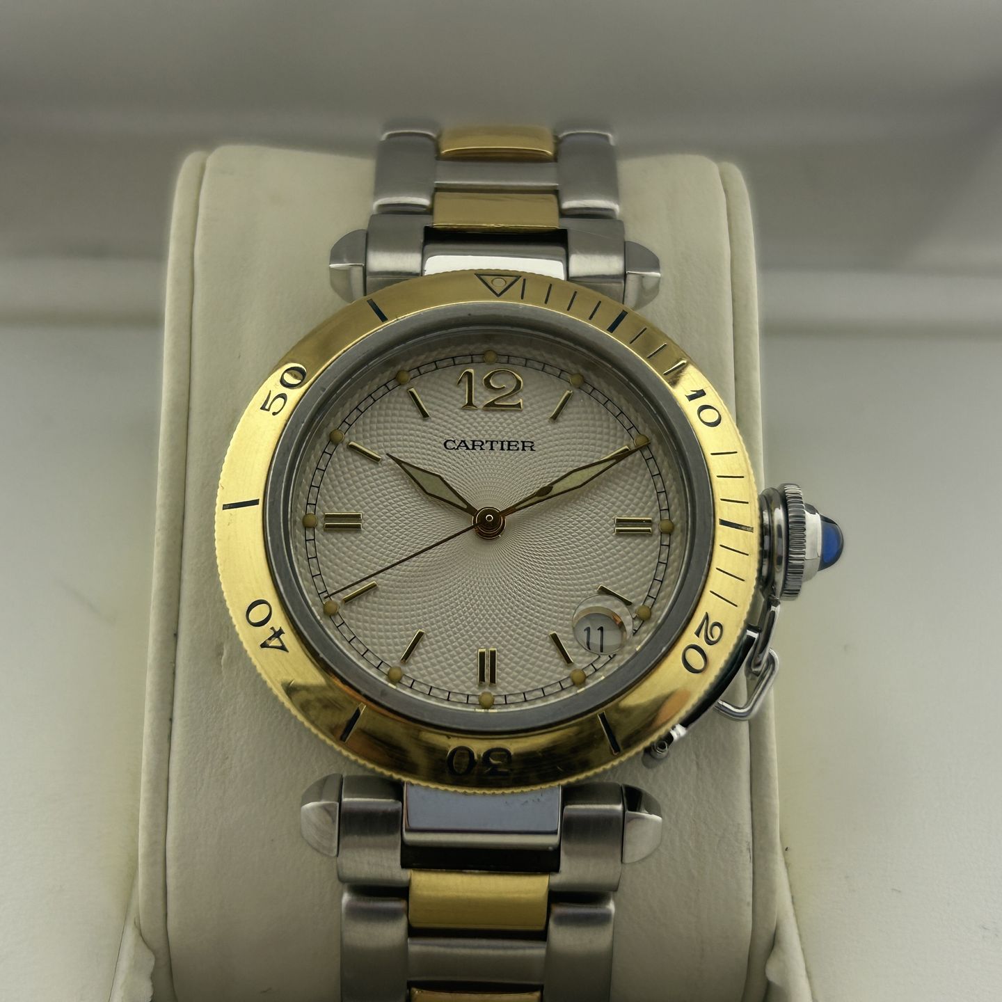 Cartier Pasha 1034 - (1/8)