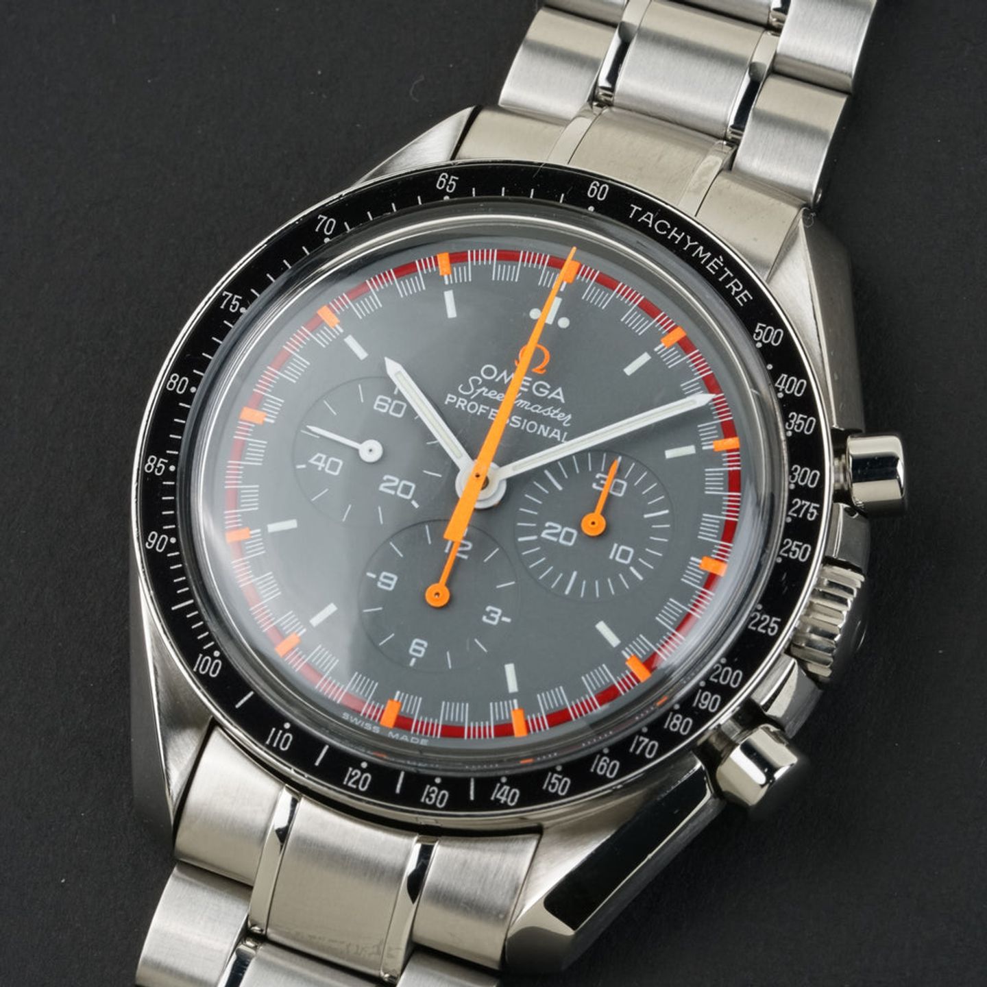 Omega Speedmaster Racing 3570.40 (2004) - Grey dial 42 mm Steel case (3/8)