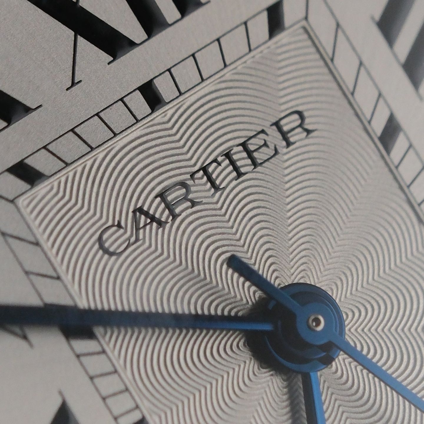 Cartier Tank WSTA0040 (2023) - Zilver wijzerplaat 41mm Staal (4/4)