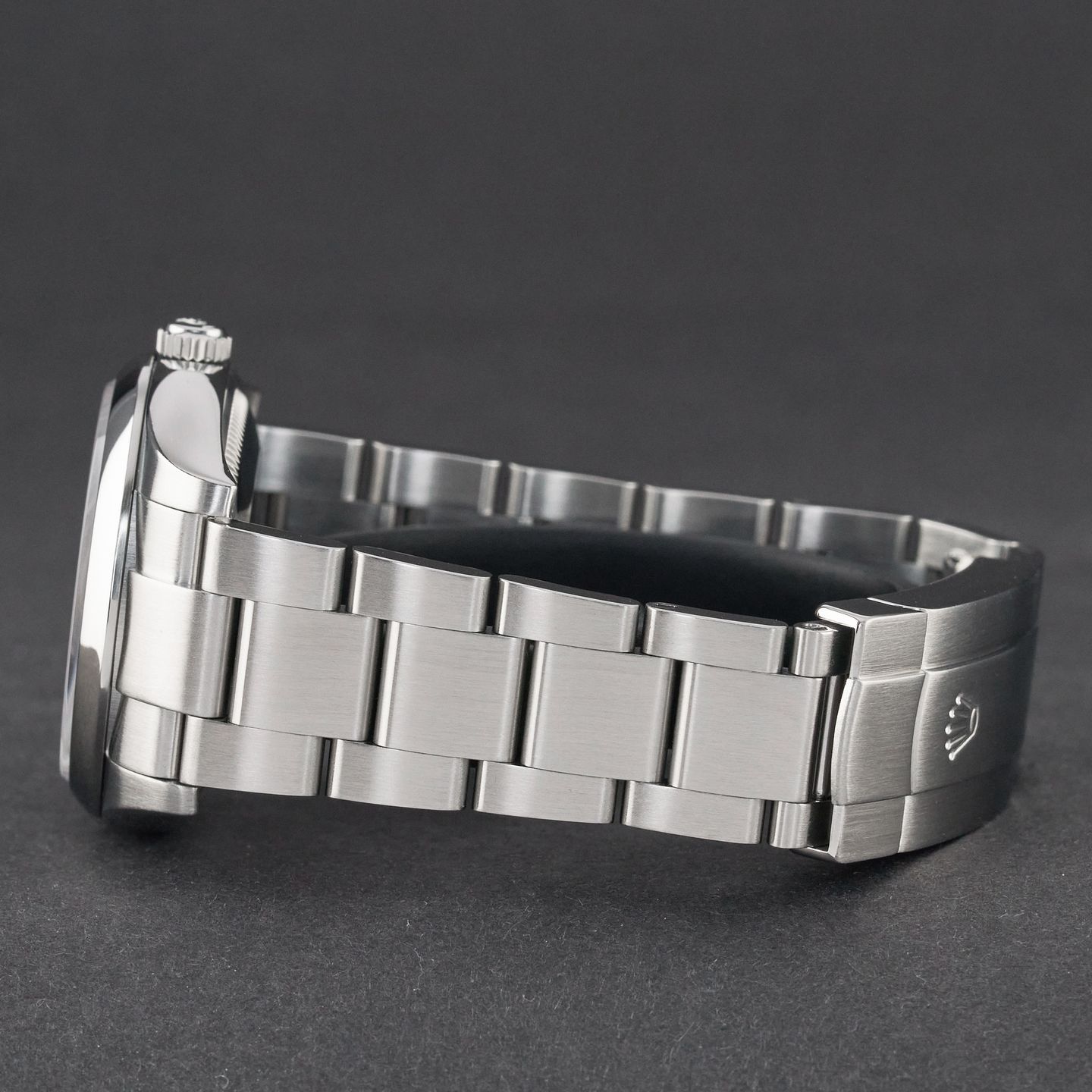 Rolex Oyster Perpetual 34 114200 - (5/8)