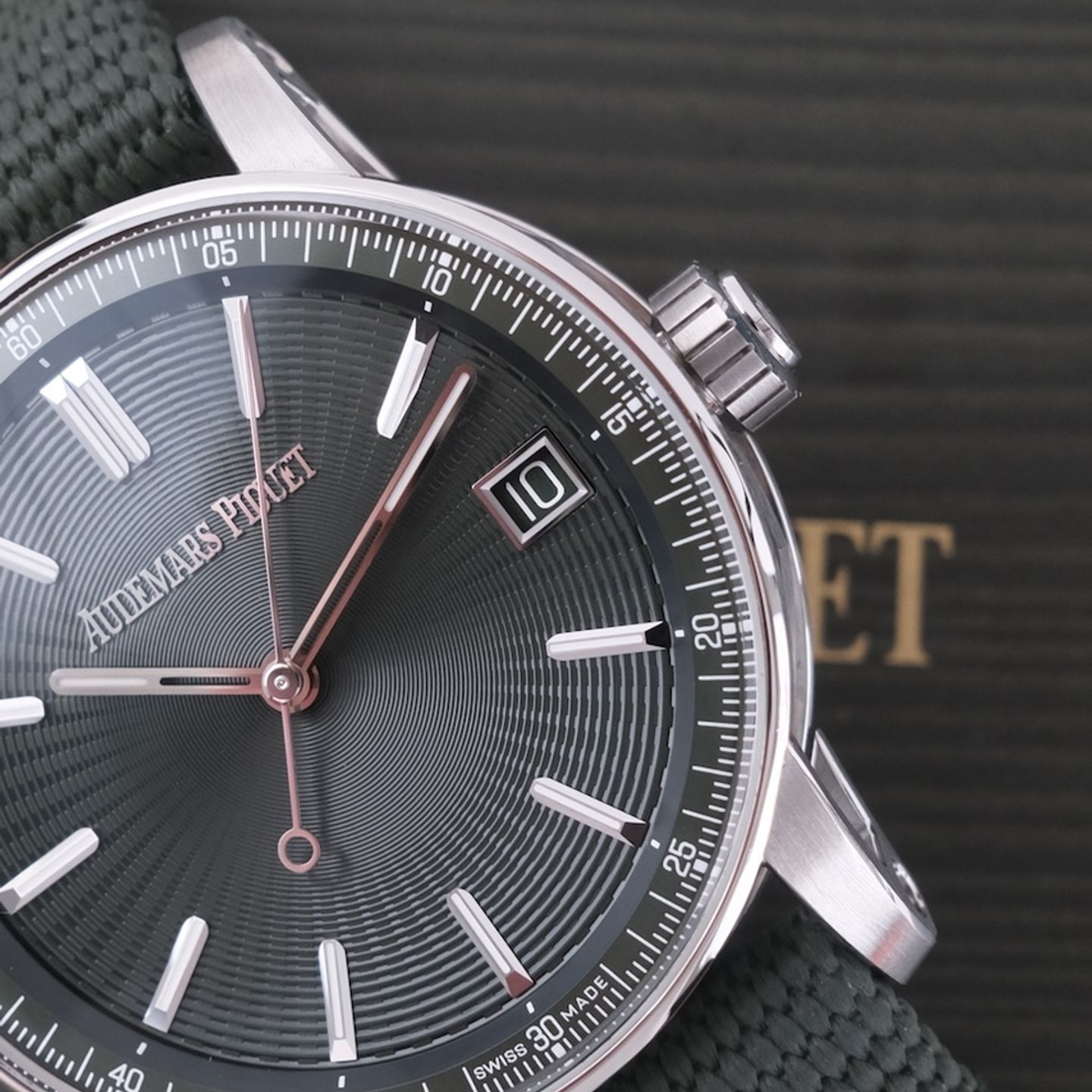 Audemars Piguet CODE 11.59 15210ST.OO.A056KB.01 - (2/8)