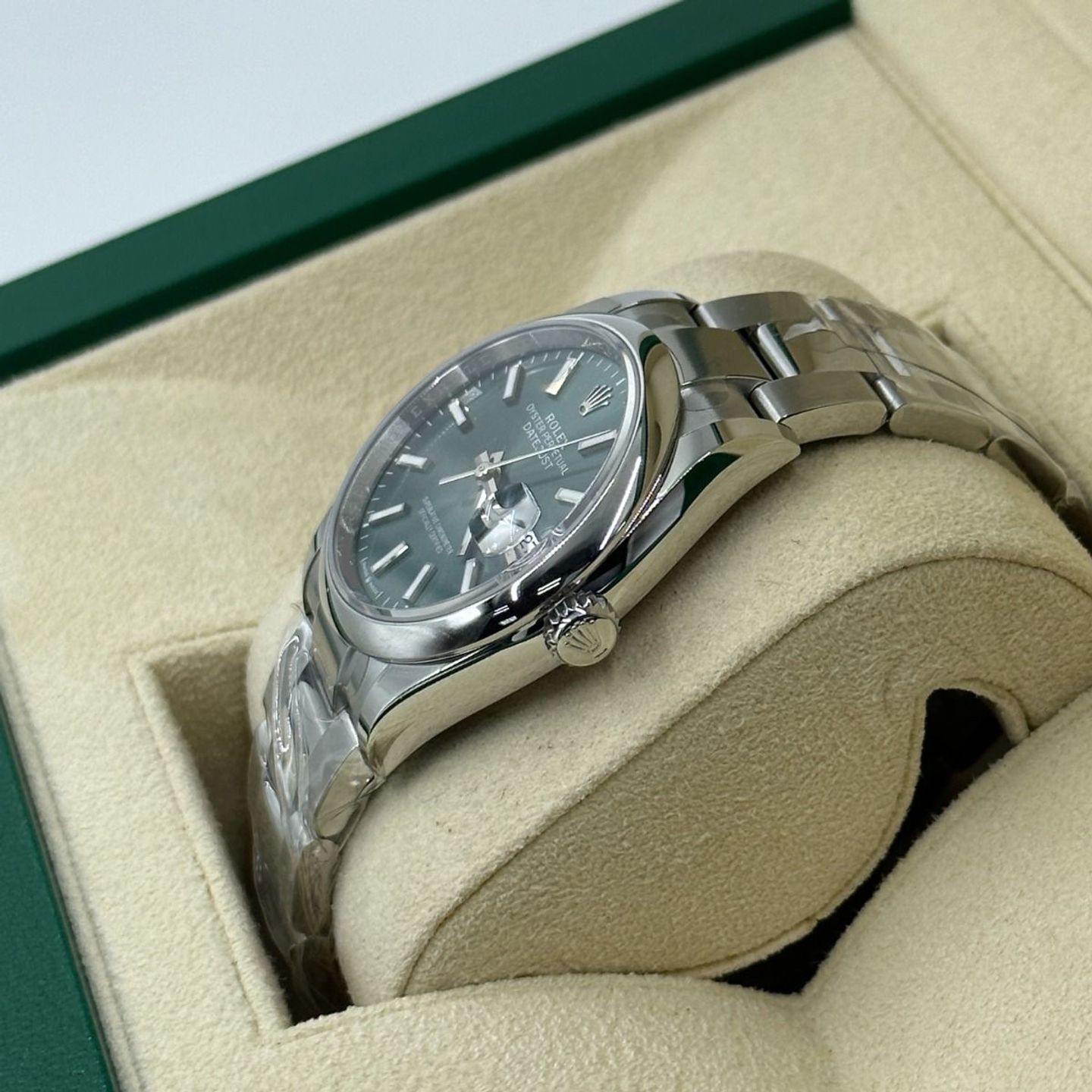 Rolex Datejust 36 126200 (2024) - Groen wijzerplaat 36mm Staal (6/8)