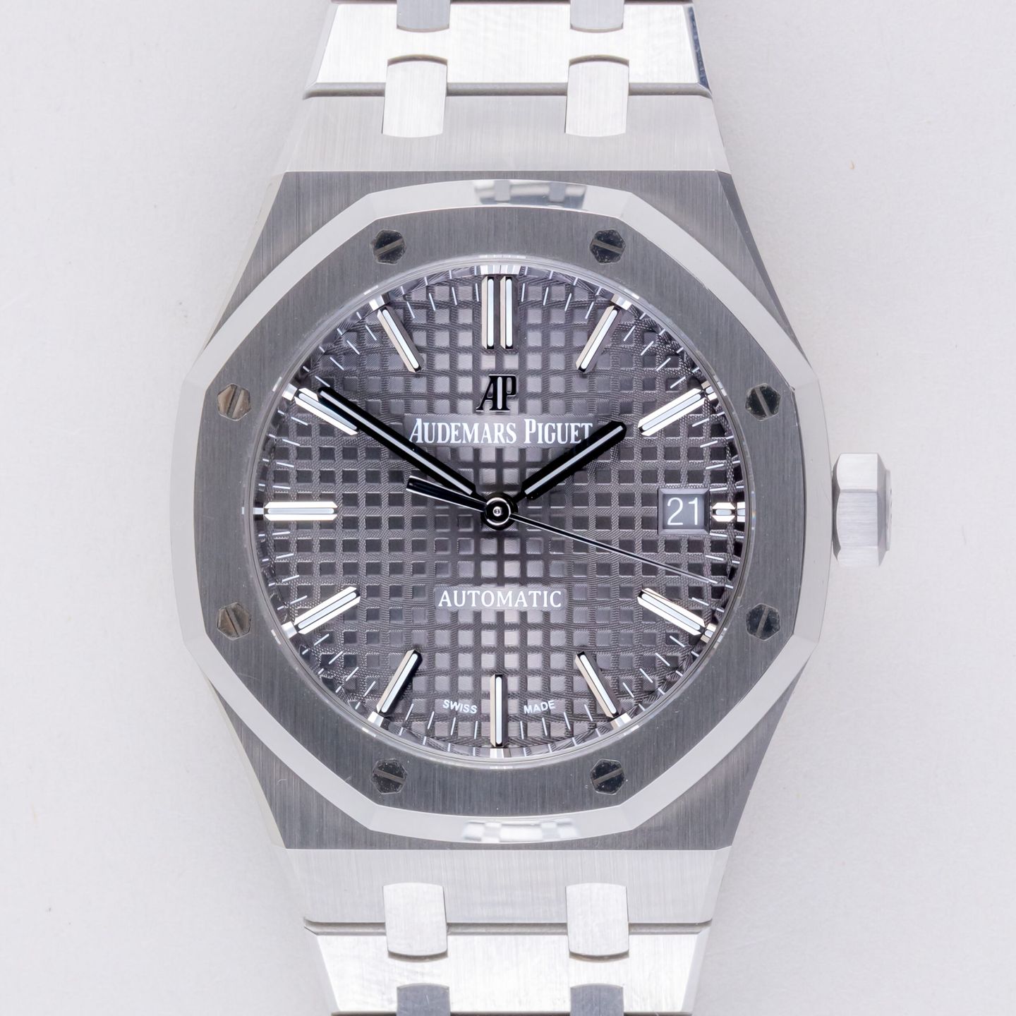 Audemars Piguet Royal Oak Selfwinding 15450ST (2021) - Grey dial 37 mm Steel case (3/8)