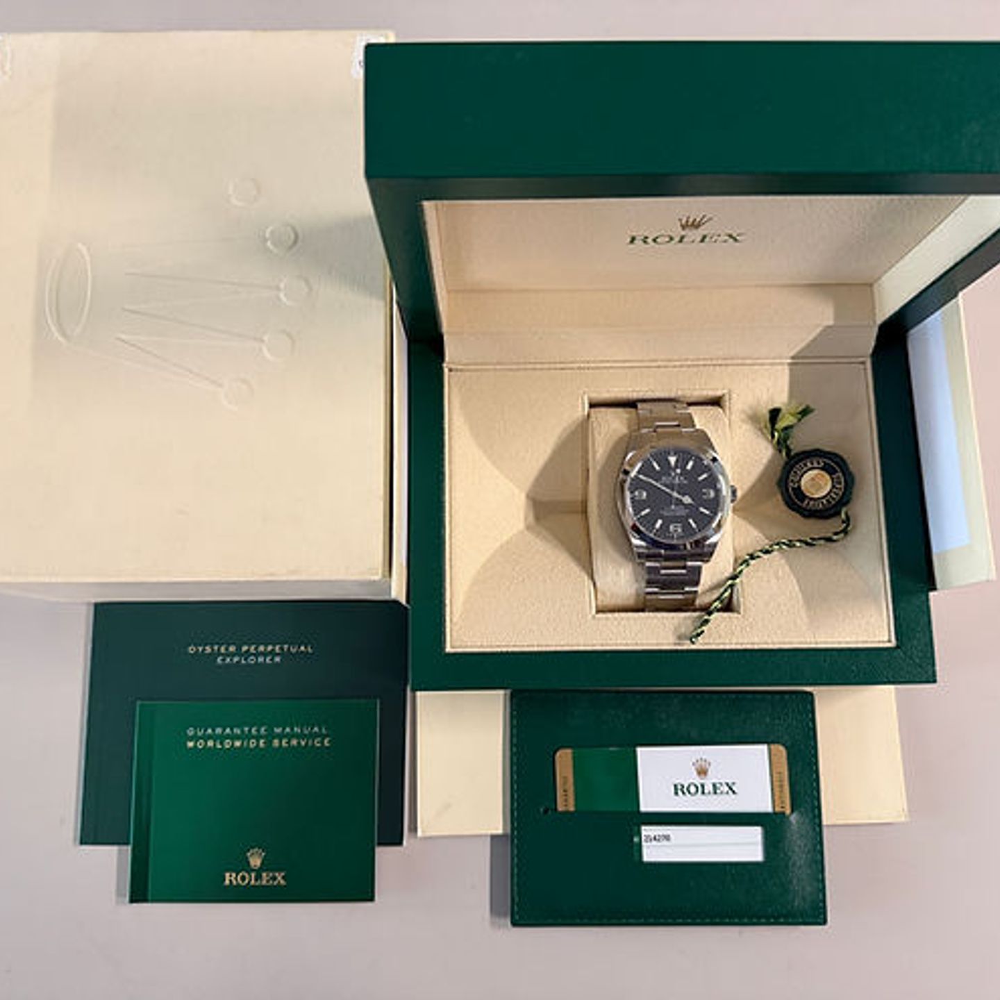 Rolex Explorer 214270 - (2/7)