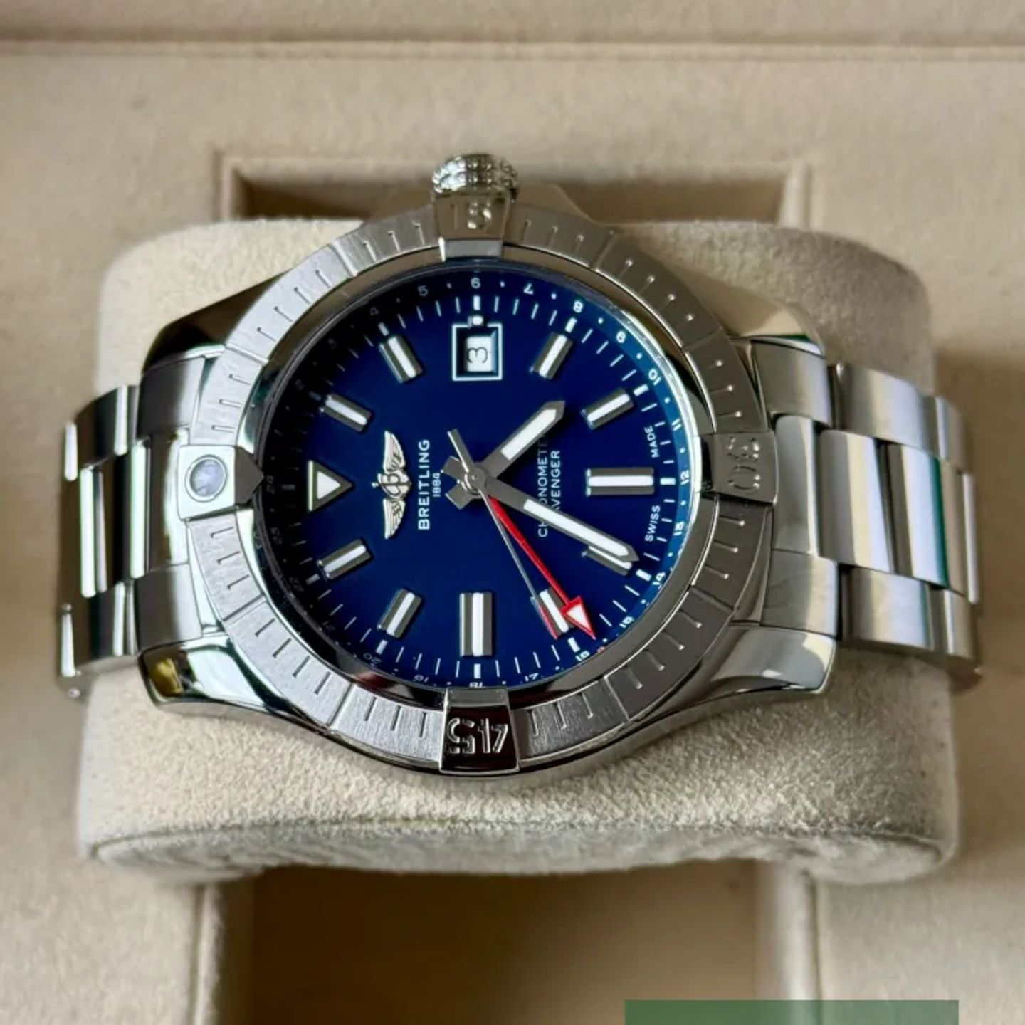 Breitling Avenger A32395101C1A1 (2021) - Blauw wijzerplaat 43mm Staal (5/7)