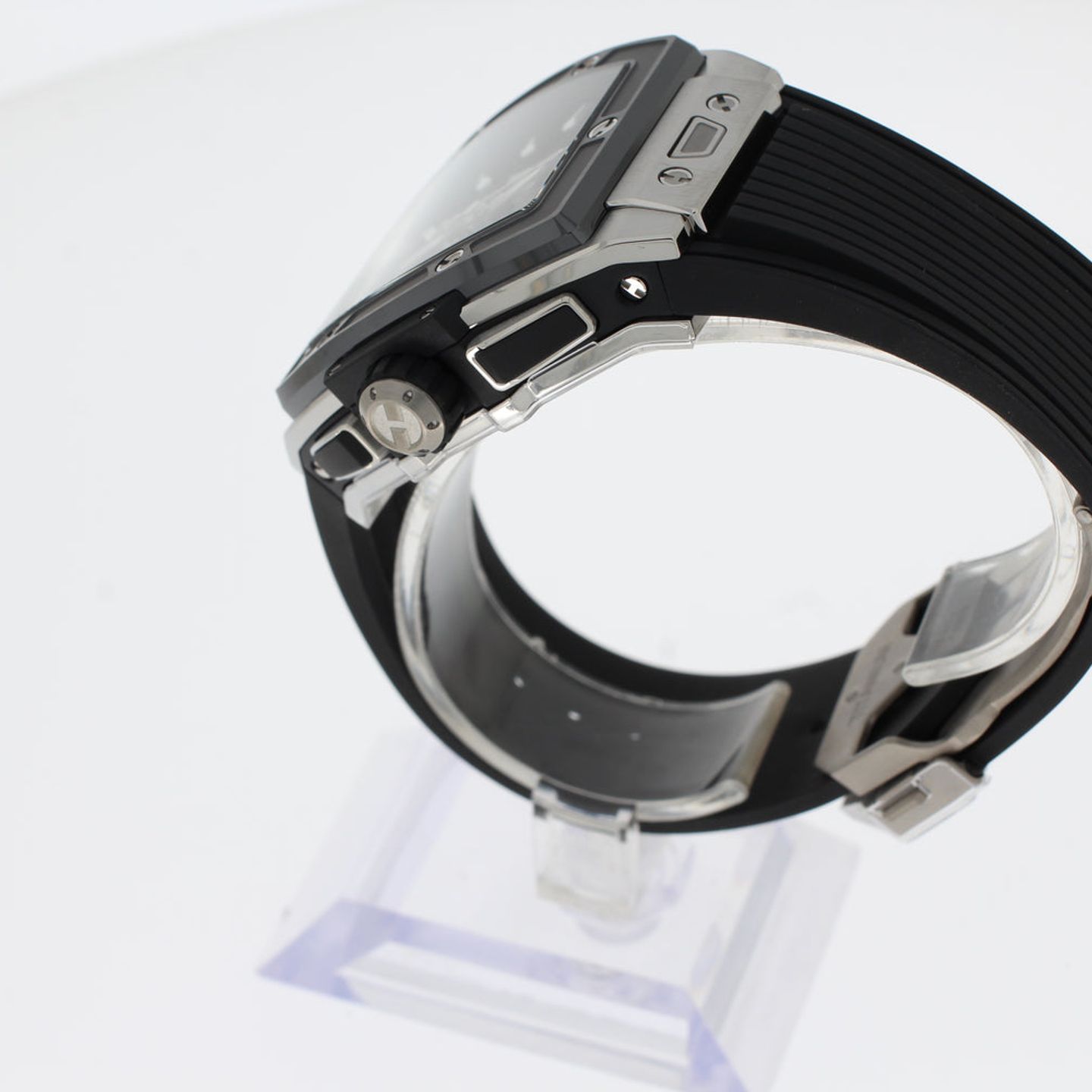 Hublot Spirit of Big Bang 642.NM.0170.RX - (3/4)