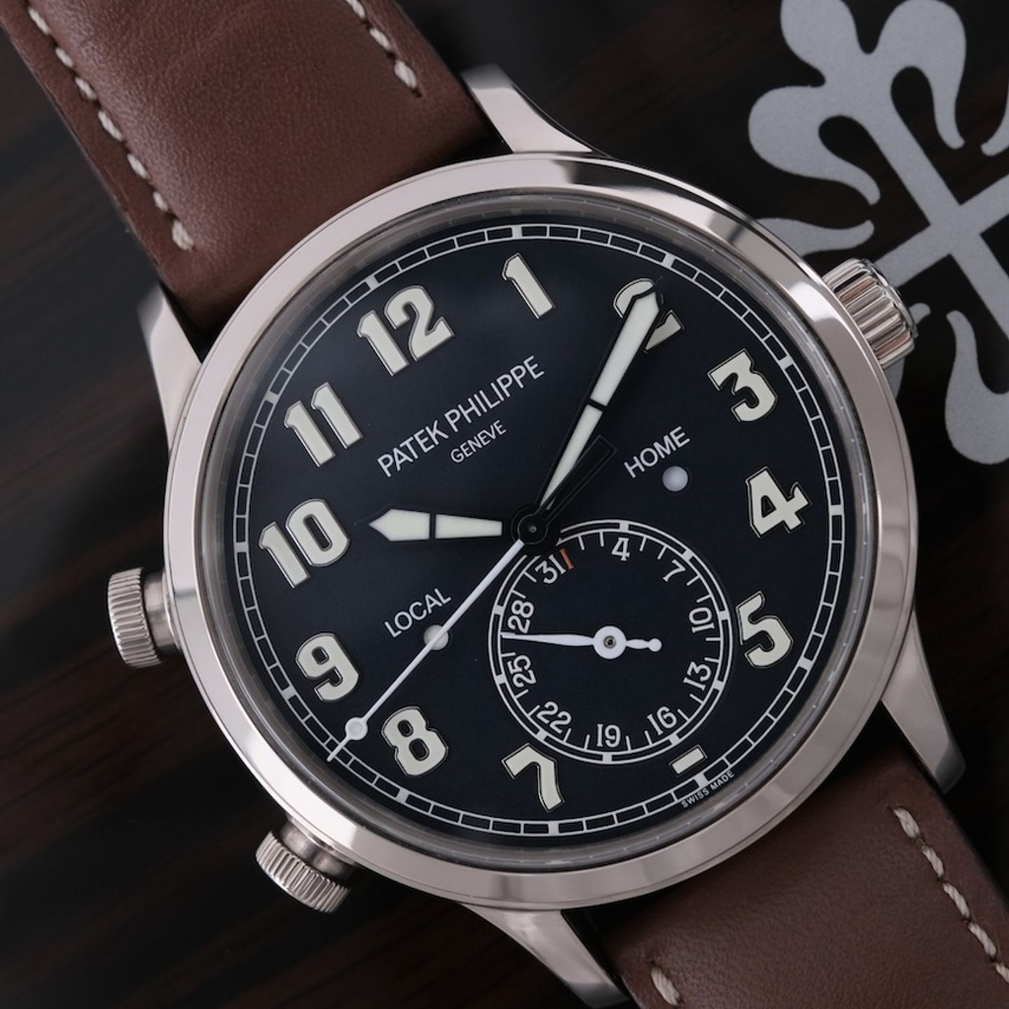 Patek Philippe Calatrava 5524G-001 - (6/8)