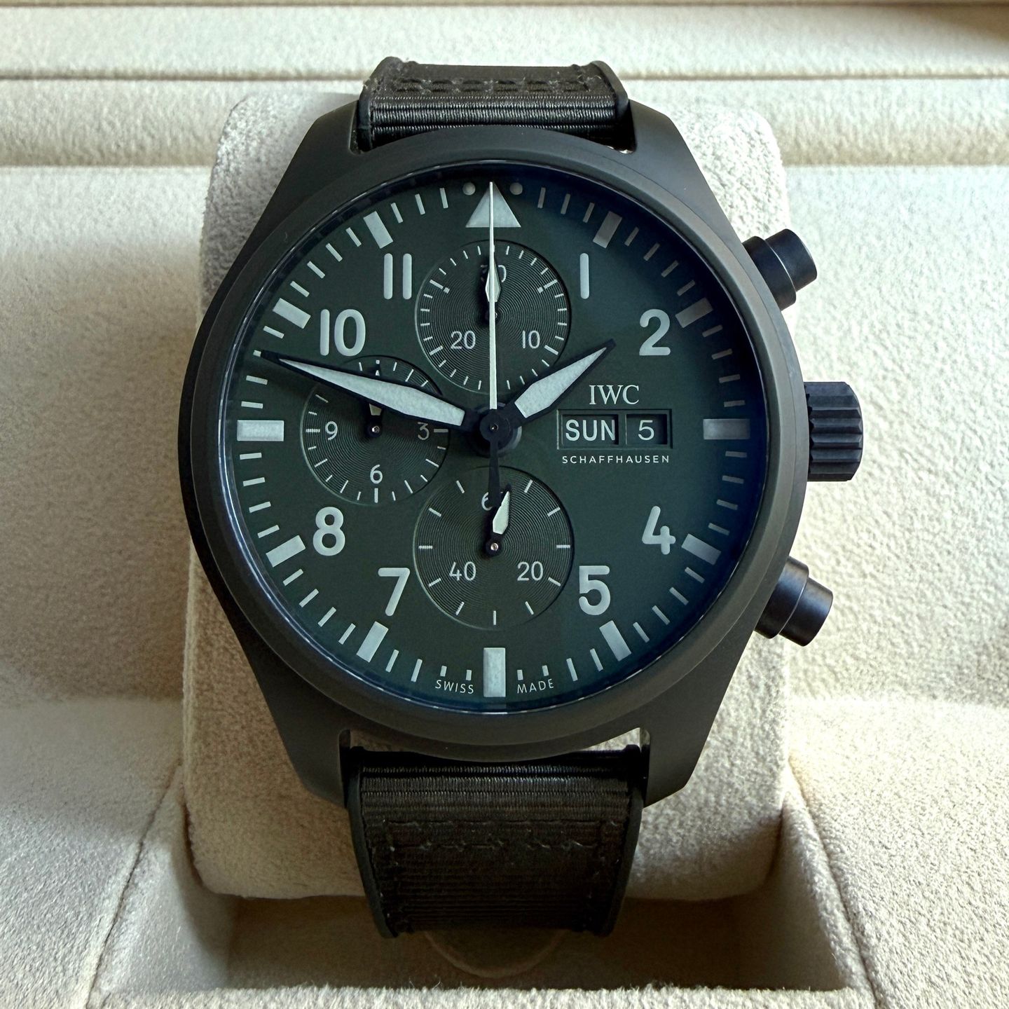 IWC Pilot IW389106 - (1/7)