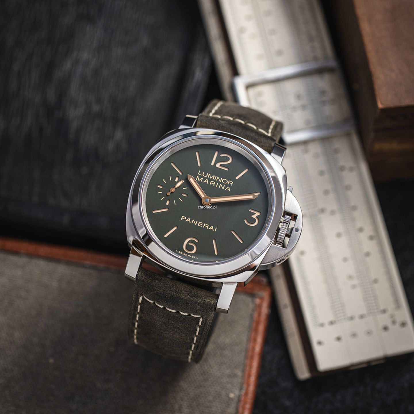 Panerai Luminor Marina 8 Days PAM00911 (2018) - Green dial 44 mm Steel case (1/8)