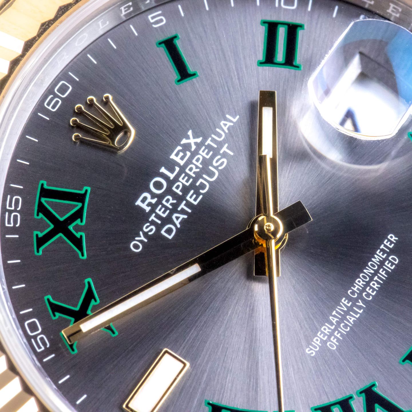 Rolex Datejust 41 126333 (2026) - 41 mm Gold/Steel case (2/8)