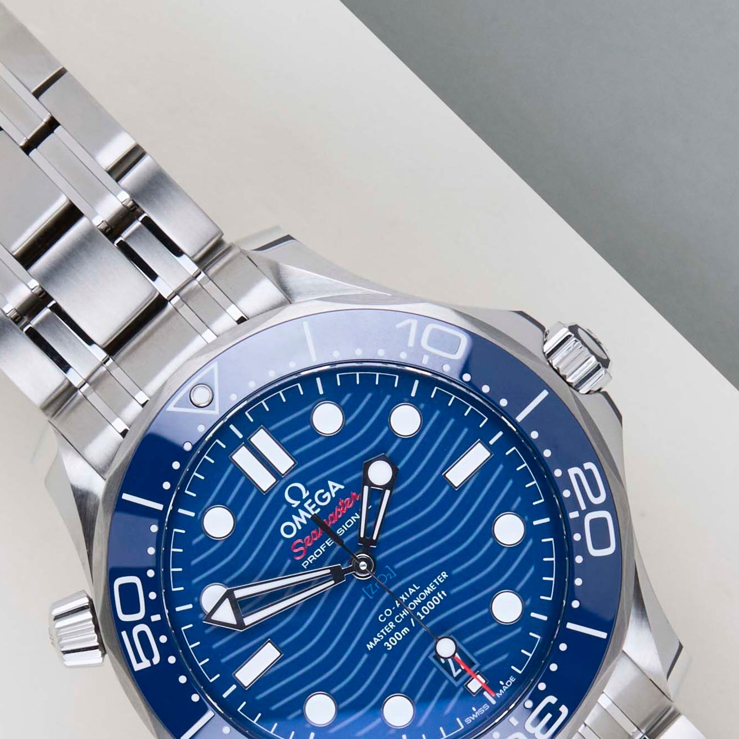 Omega Seamaster Diver 300 M 210.30.42.20.03.001 (2026) - Blauw wijzerplaat 42mm Staal (3/8)