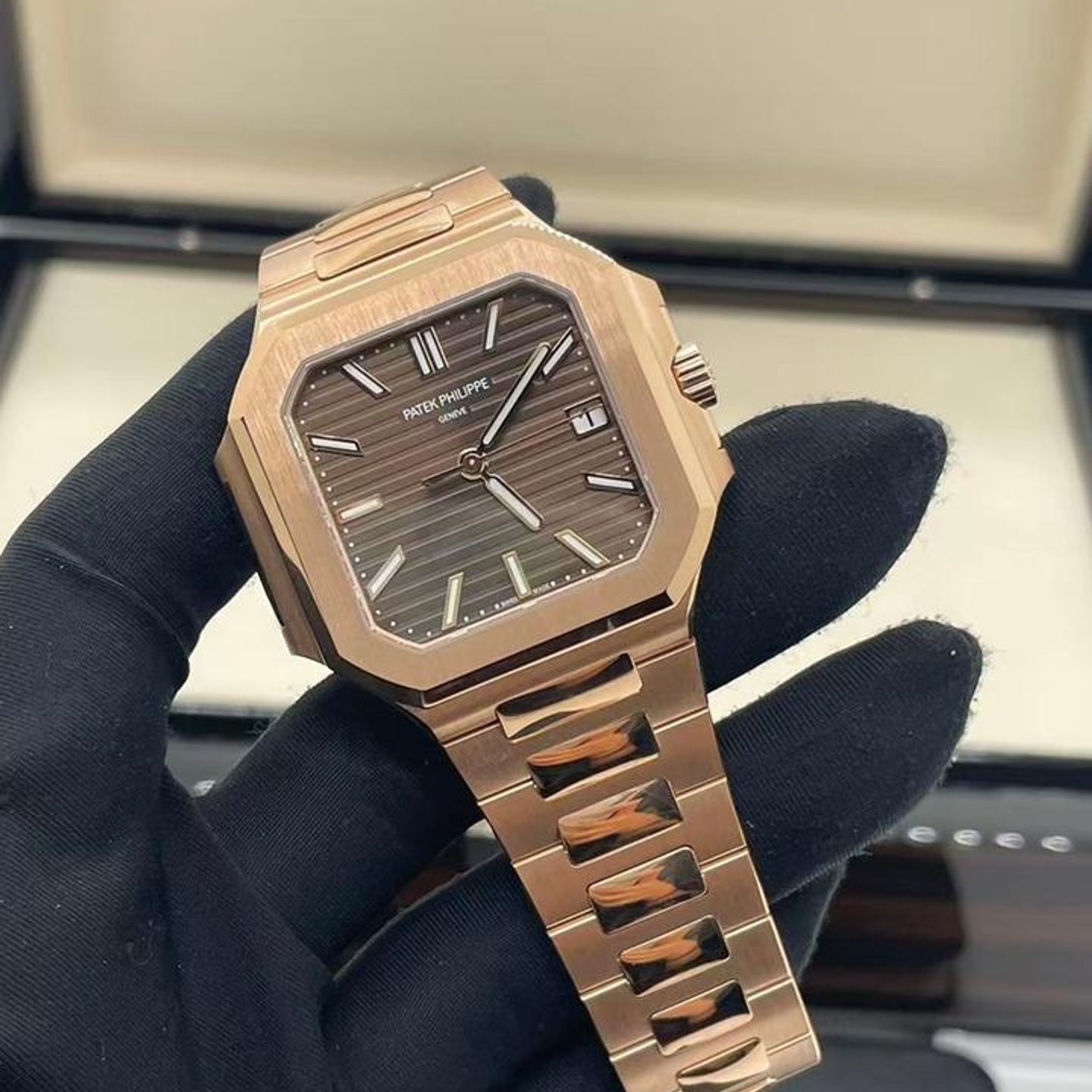 Patek Philippe Cubitus 7128/1R-001 - (4/10)