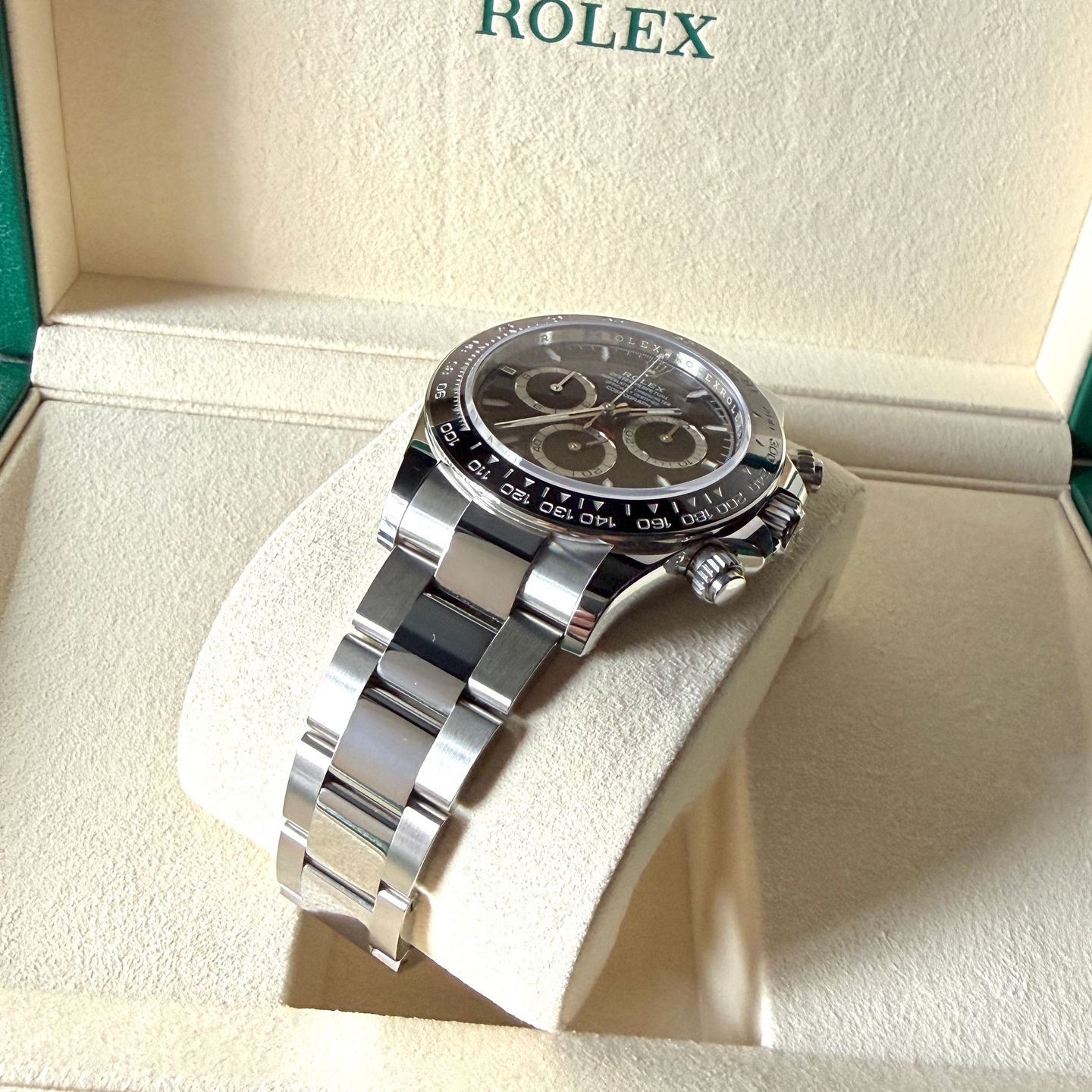 Rolex Daytona 126500LN - (3/7)