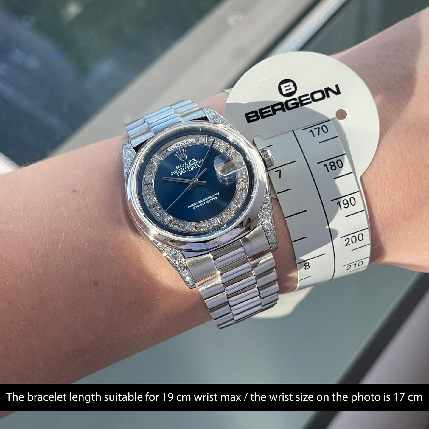 Rolex Day-Date 36 18296 (1995) - Silver dial 36 mm Platinum case (2/8)