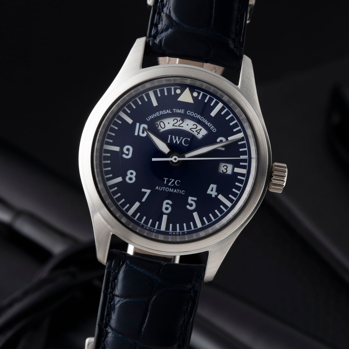 IWC Pilot Spitfire UTC IW325103 - (3/8)