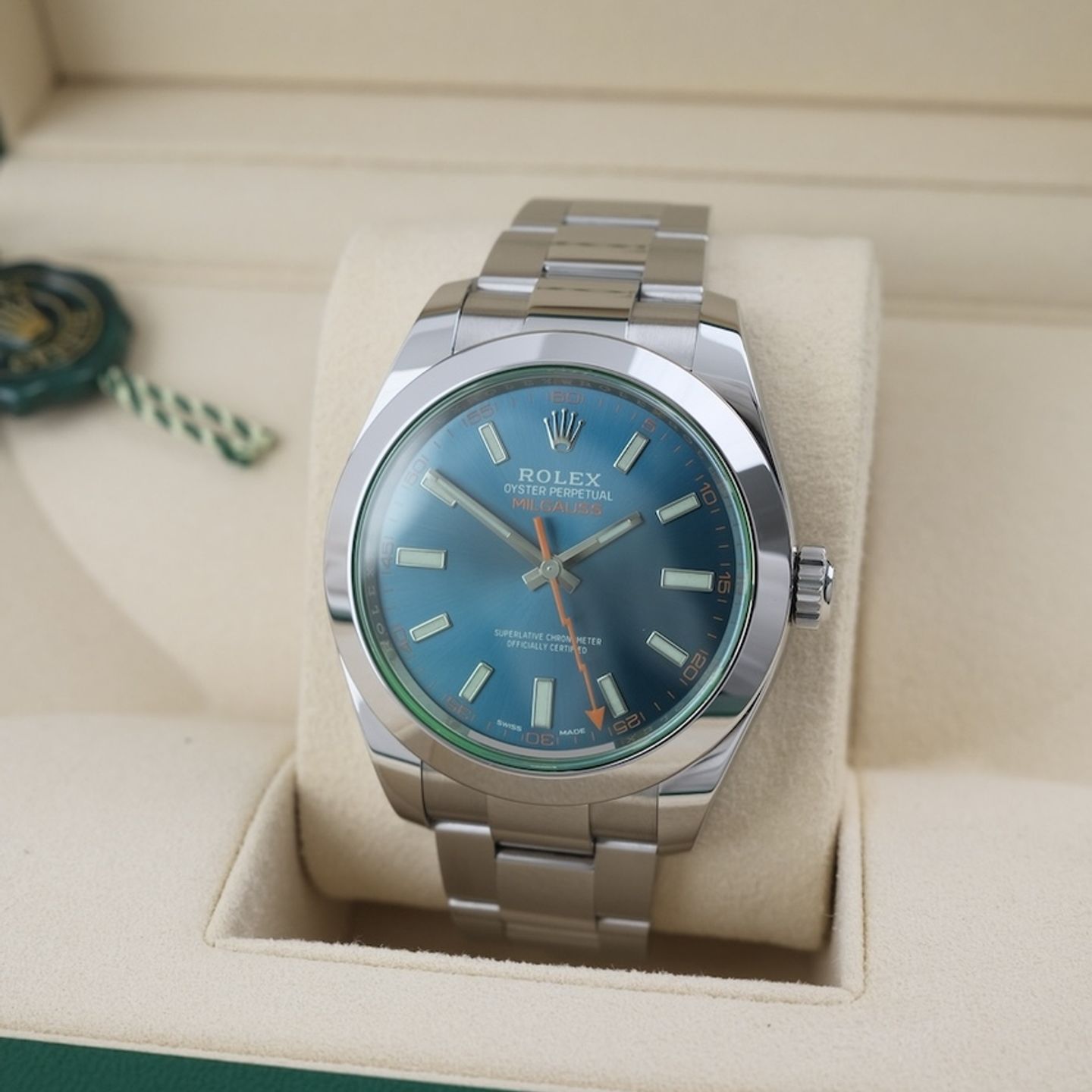 Rolex Milgauss 116400GV - (2/8)