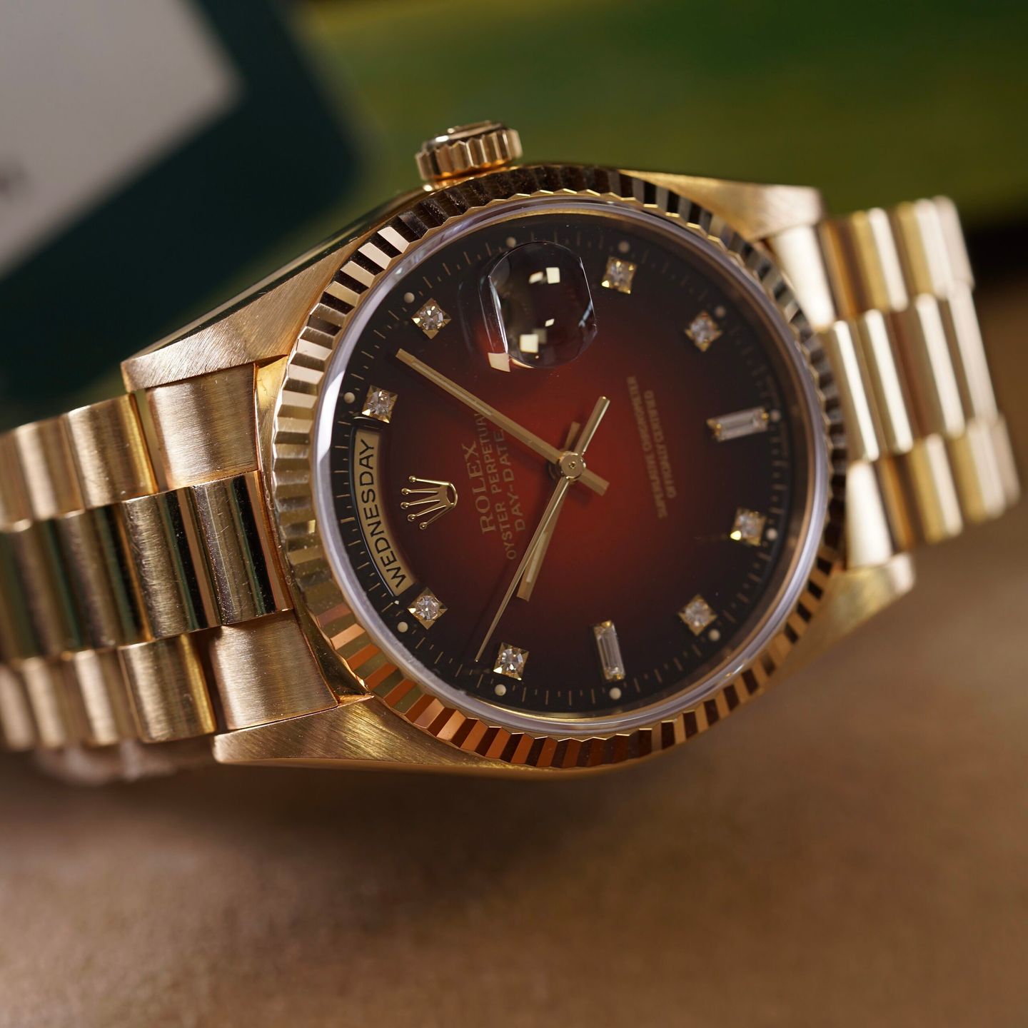 Rolex Day-Date 36 18238 (1995) - Red dial 36 mm Yellow Gold case (5/6)