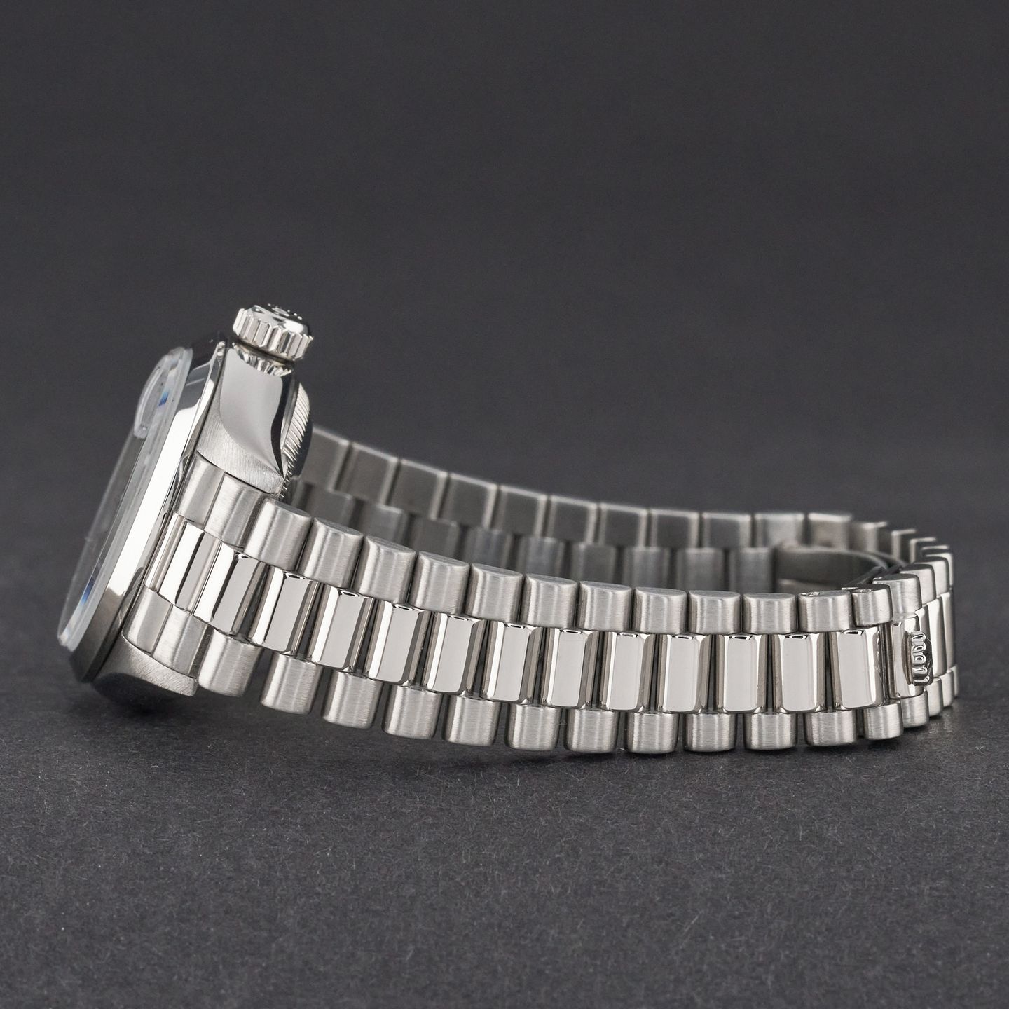 Rolex Lady-Datejust 69166 (1997) - 26 mm Platinum case (5/8)