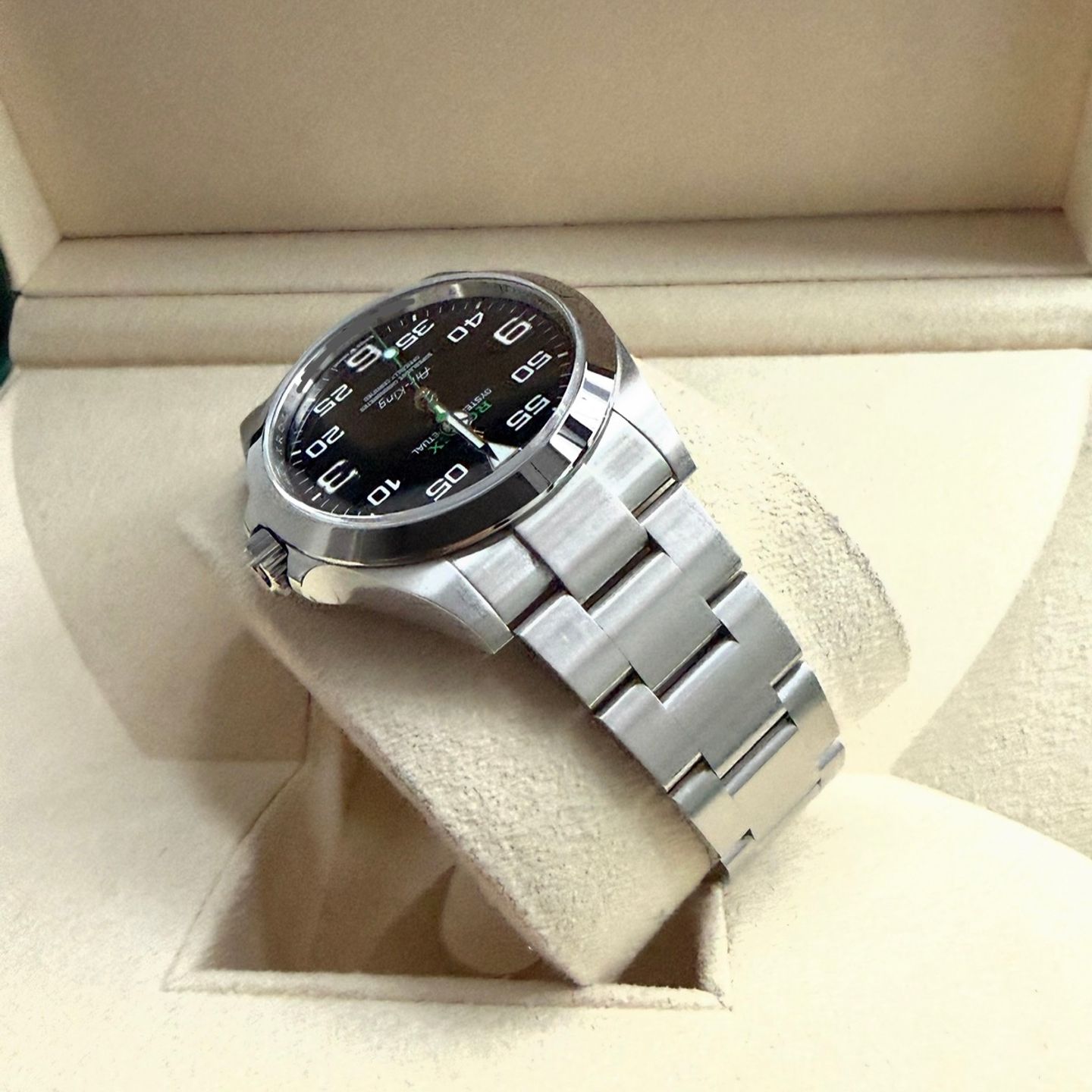 Rolex Air-King 126900 - (2/5)