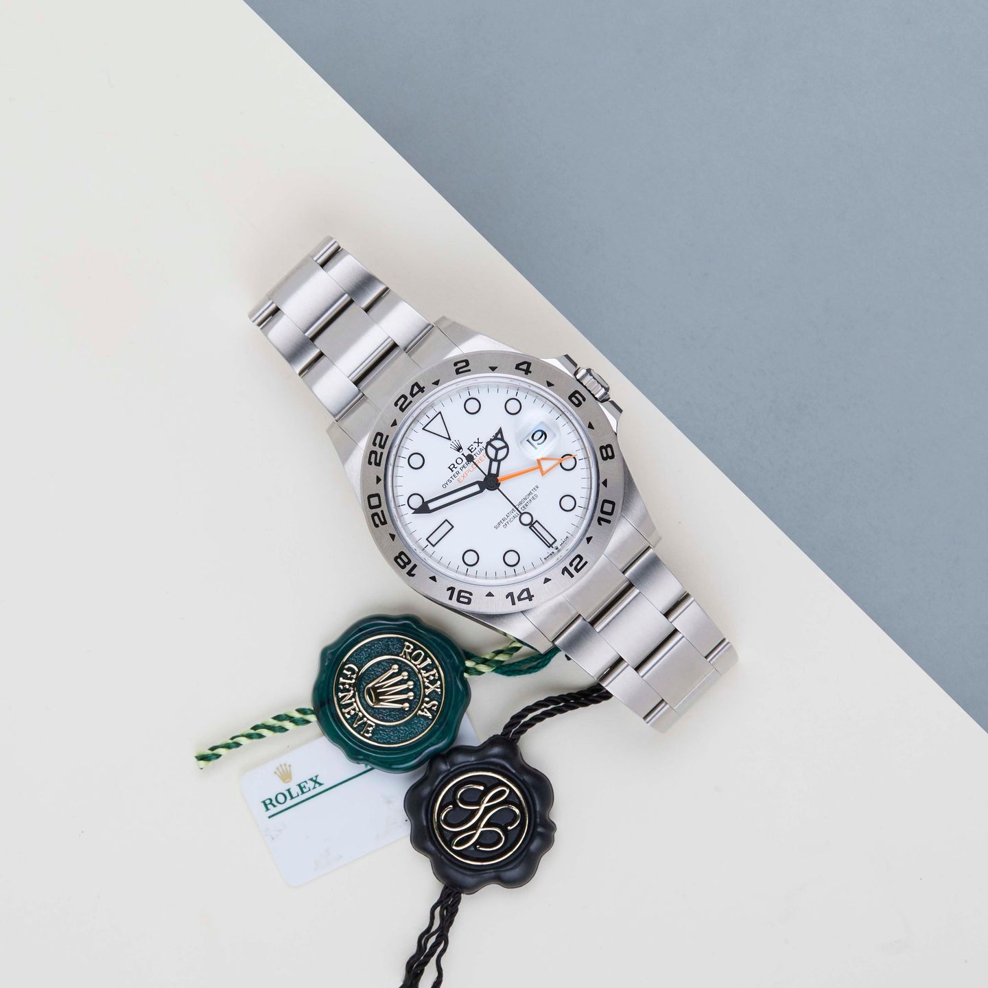 Rolex Explorer II 226570 - (2/8)