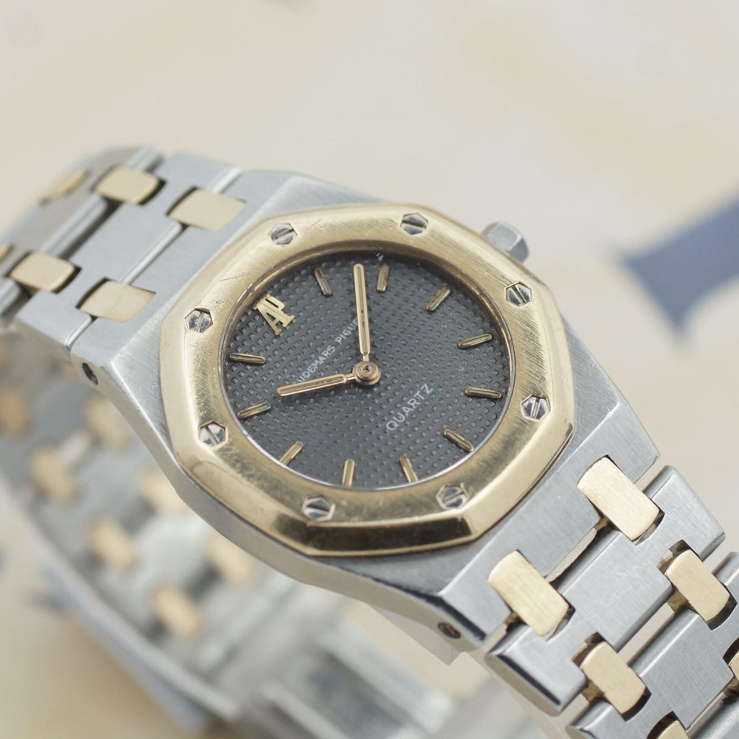 Audemars Piguet Royal Oak Lady 6007SA - (1/8)