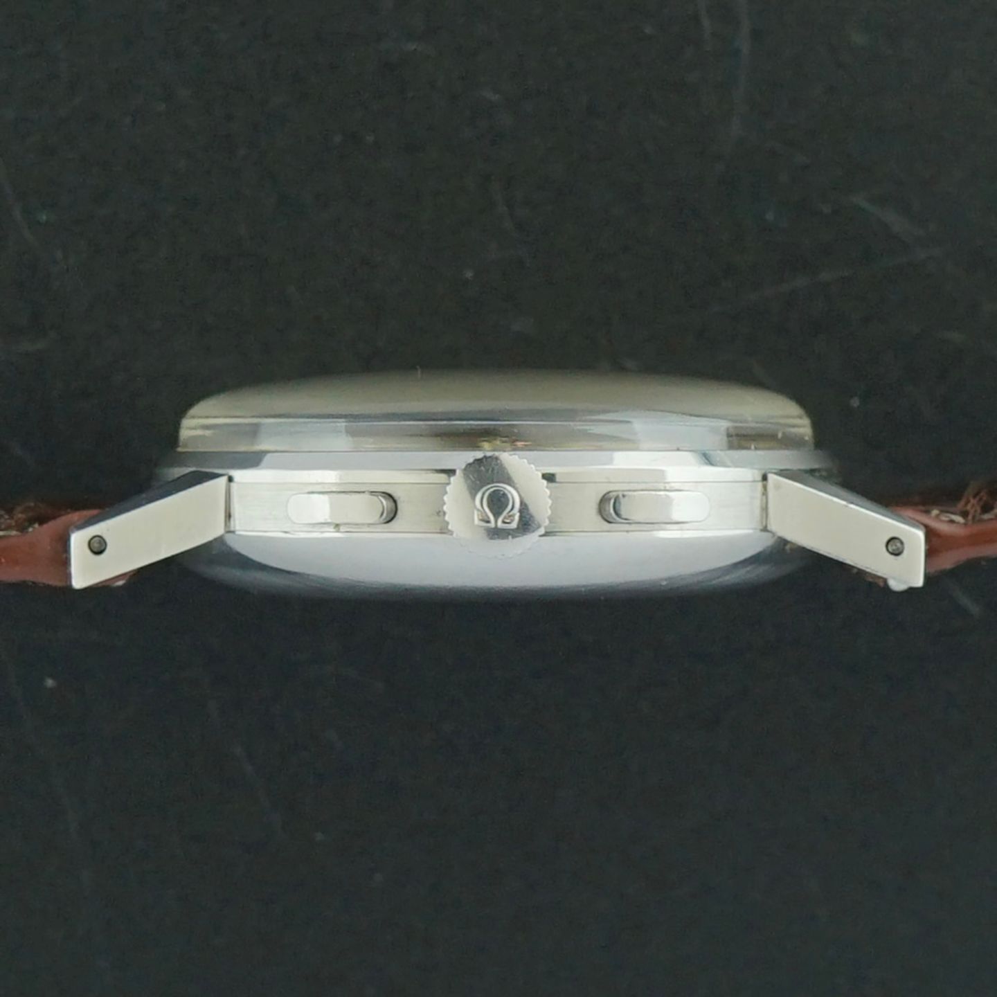 Omega Vintage 2381 - (4/8)