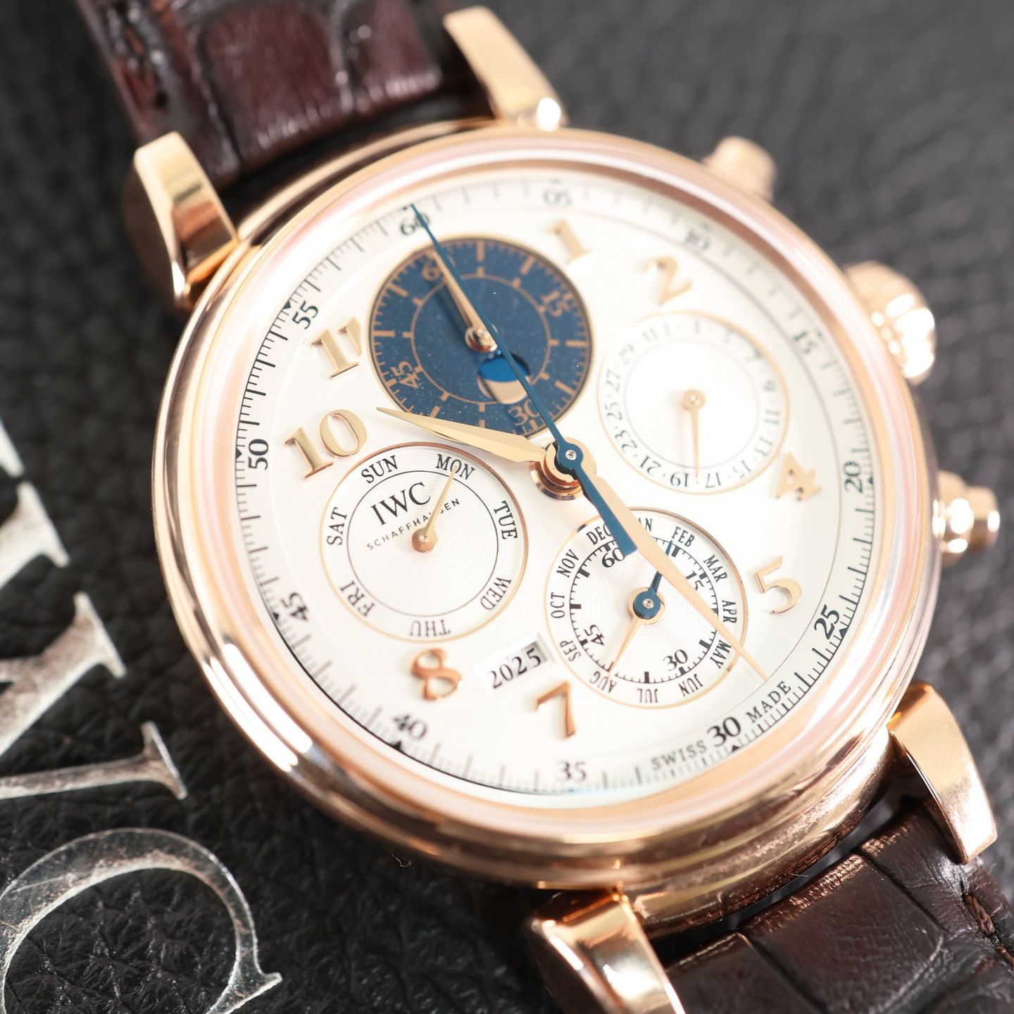 IWC Da Vinci Perpetual Calendar IW392101 - (2/3)