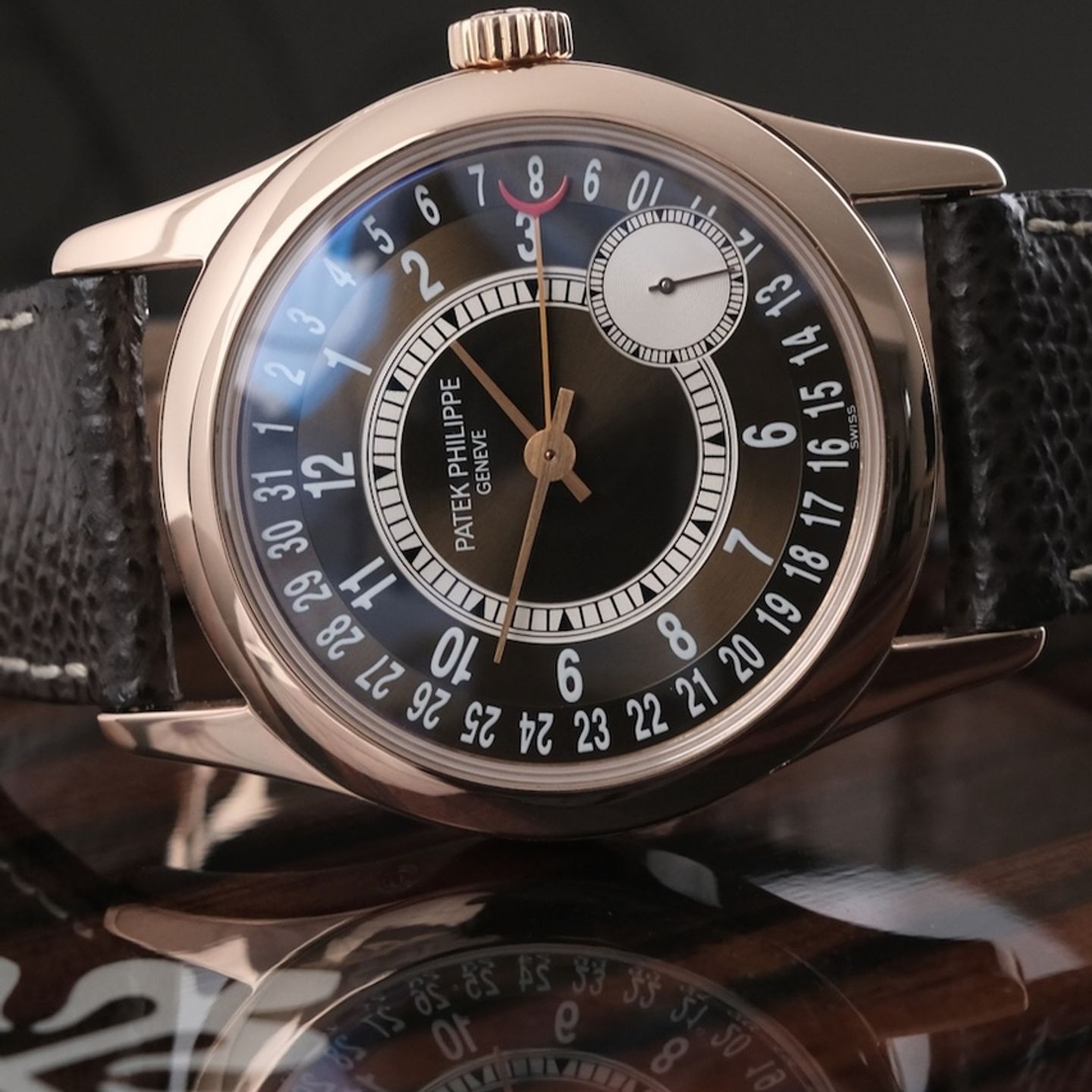 Patek Philippe Calatrava 6000R-001 (2011) - Bruin wijzerplaat 37mm Roségoud (6/8)
