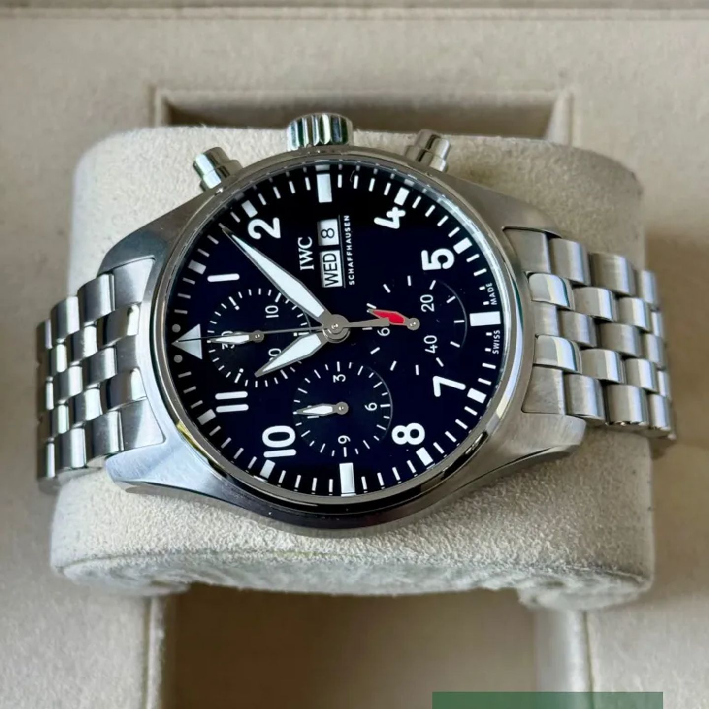 IWC Pilot Chronograph IW388113 (2025) - Zwart wijzerplaat 41mm Staal (5/7)