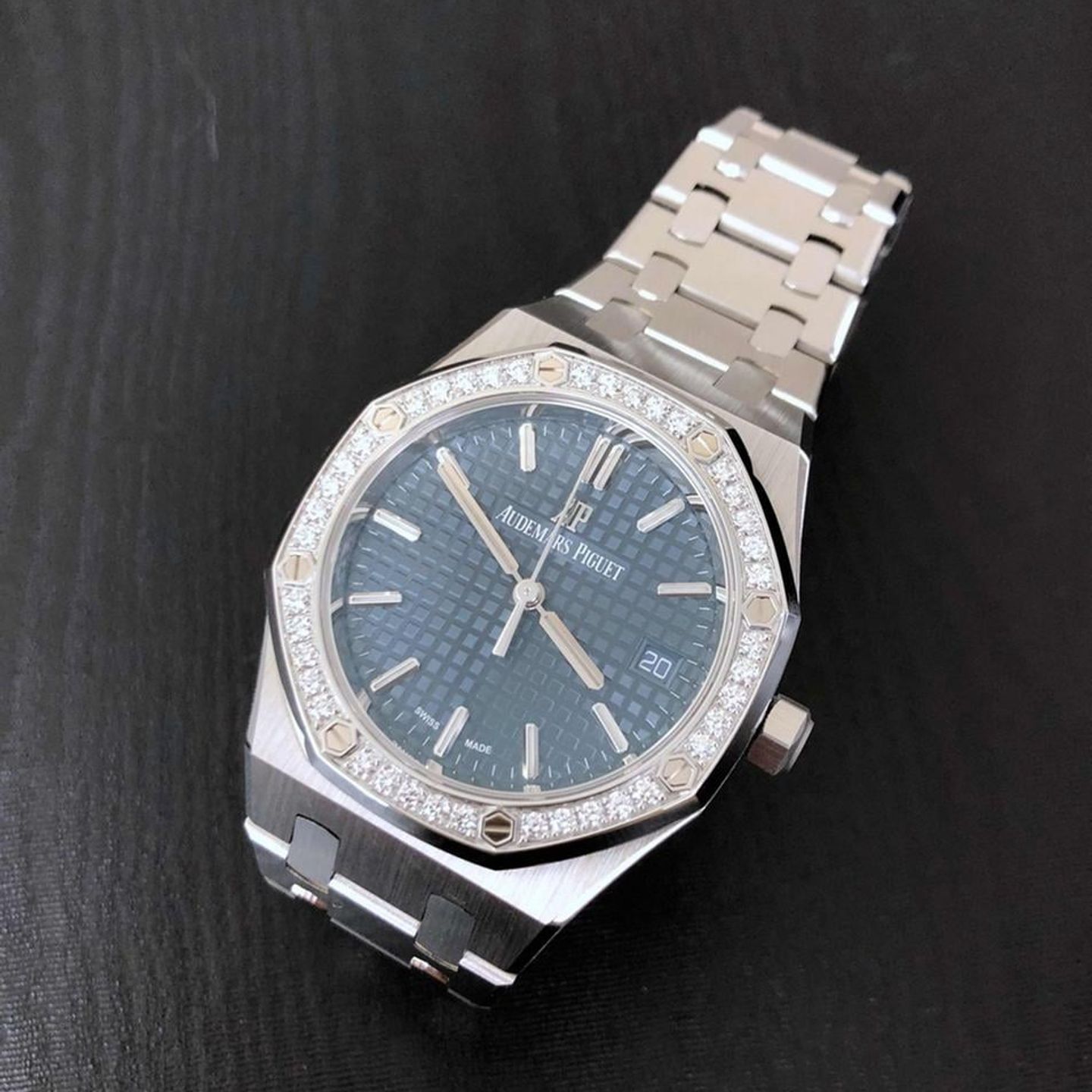 Audemars Piguet Royal Oak 77351ST.ZZ.1261ST.01 - (6/10)