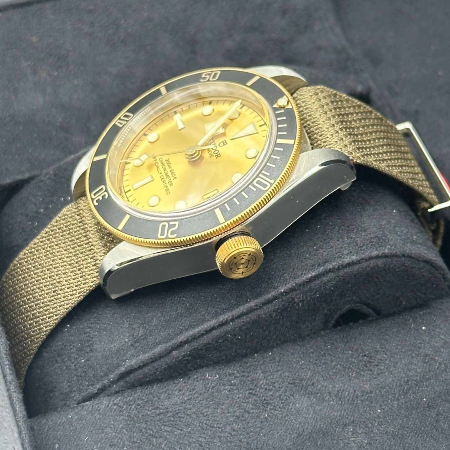 Tudor Black Bay S&G 79733N-0006 (2023) - Champagne wijzerplaat 41mm Staal (5/8)