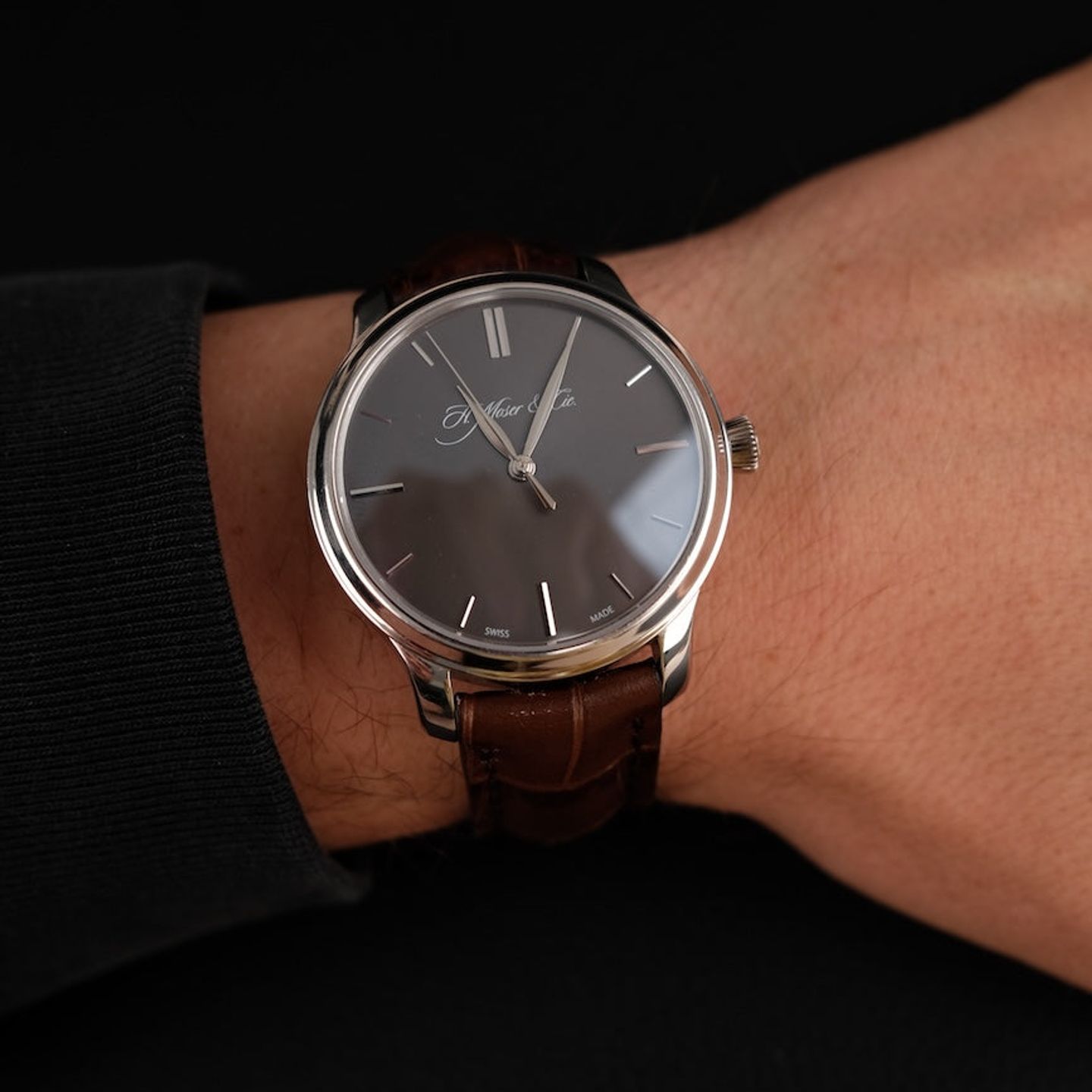 H. Moser & Cie. Endeavour 343505015 - (4/8)