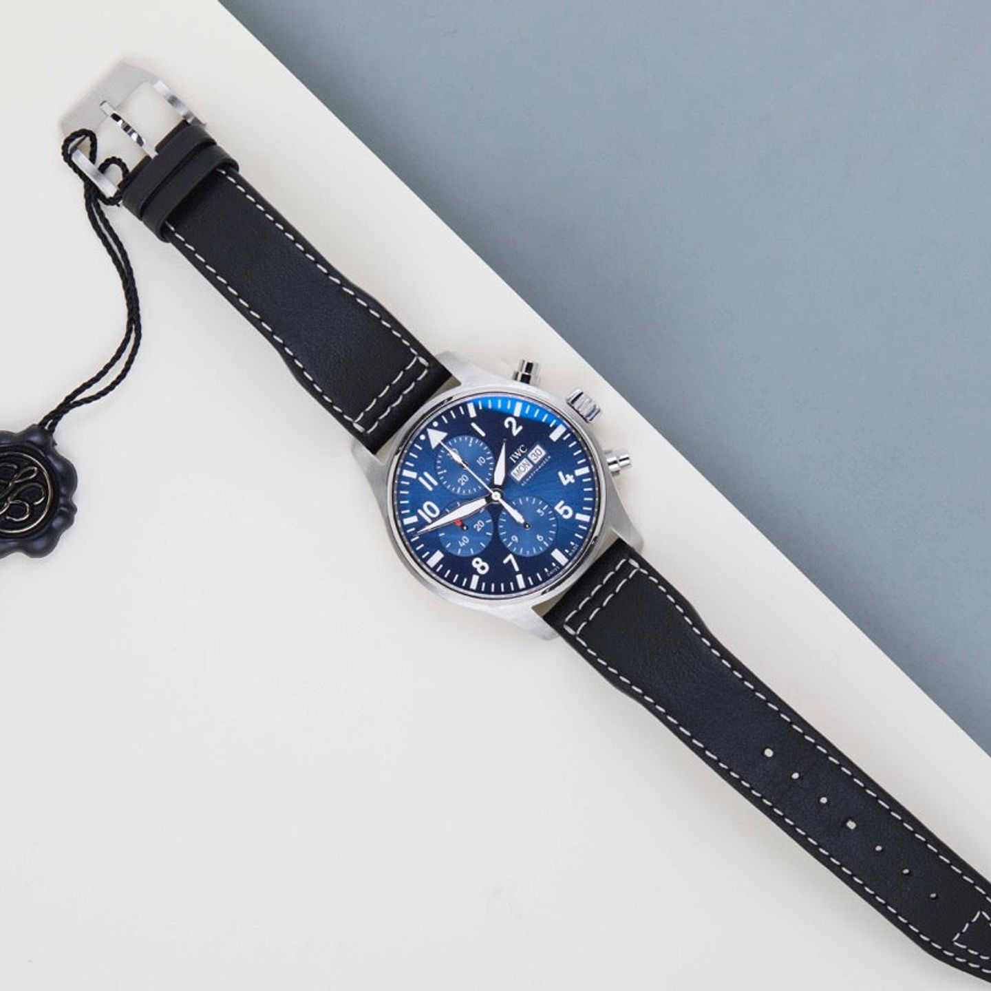 IWC Pilot Chronograph IW377714 (2020) - Blue dial 43 mm Steel case (2/8)