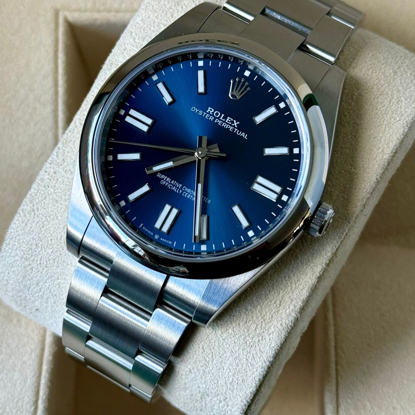 Rolex Oyster Perpetual 41 124300 (2024) - Blauw wijzerplaat 41mm Staal (3/7)