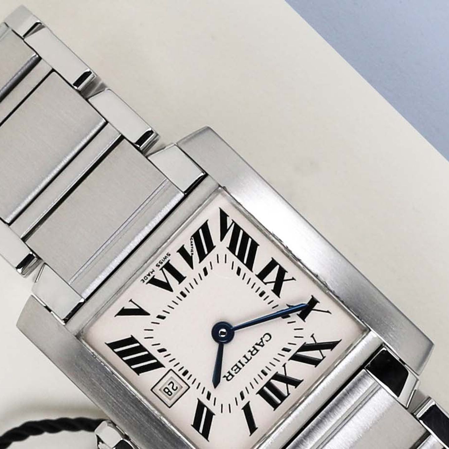 Cartier Tank Française W51011Q3 (2001) - White dial 25 mm Steel case (3/7)