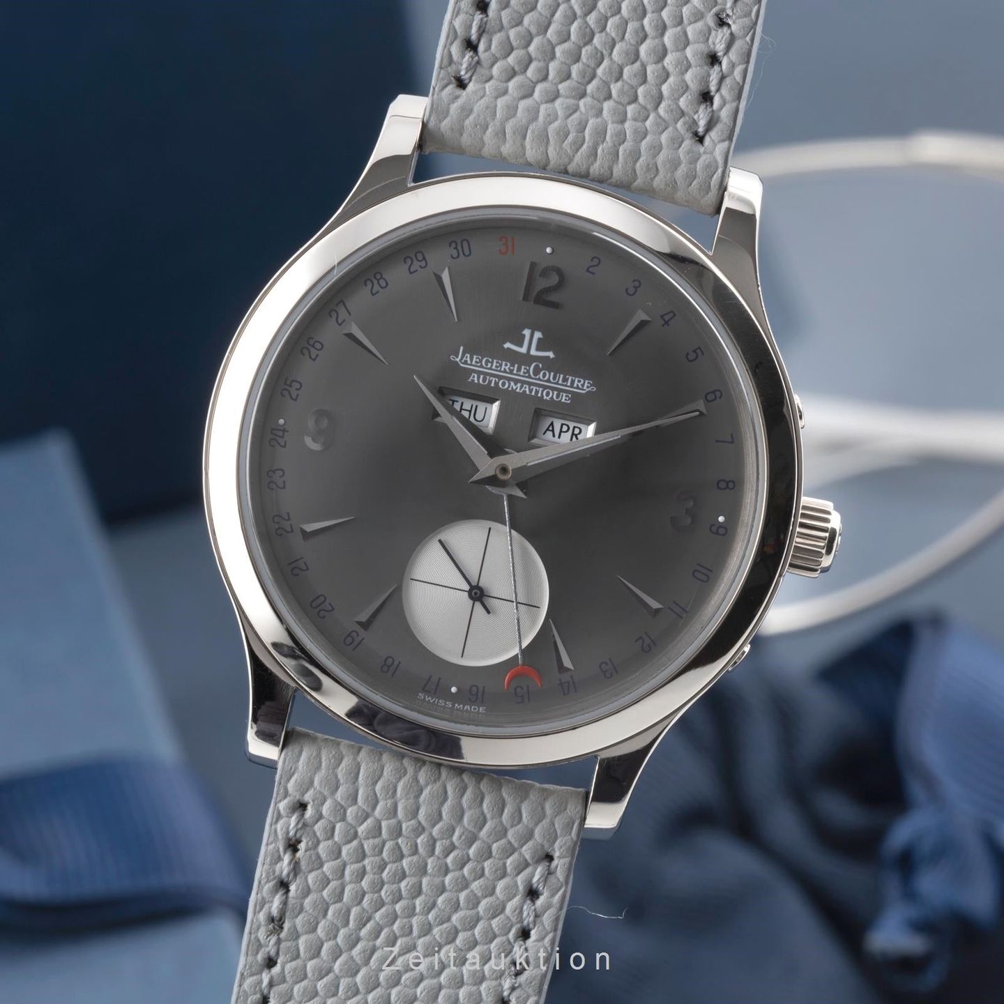 Jaeger-LeCoultre Master Calendar 140.3.87 (2003) - Grijs wijzerplaat 38mm Witgoud (2/8)