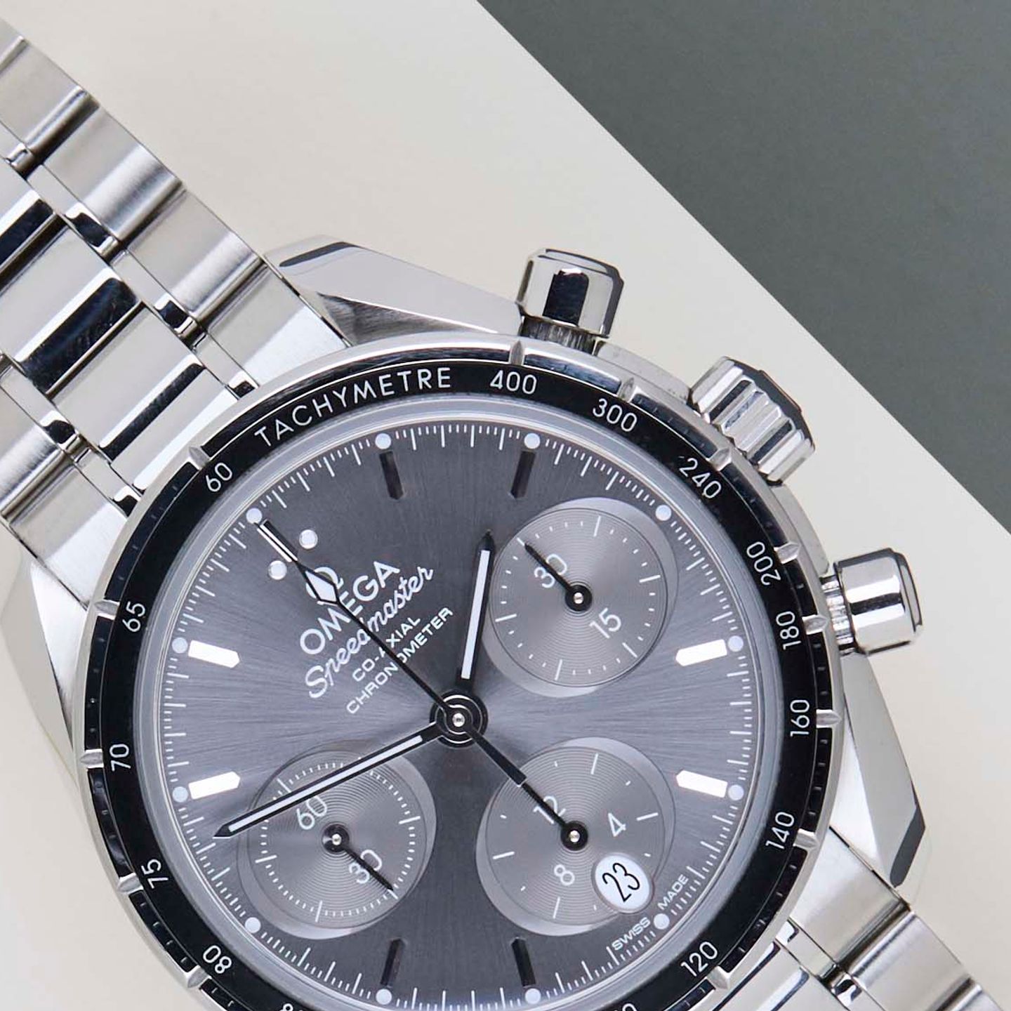 Omega Speedmaster 324.30.38.50.06.001 - (3/8)