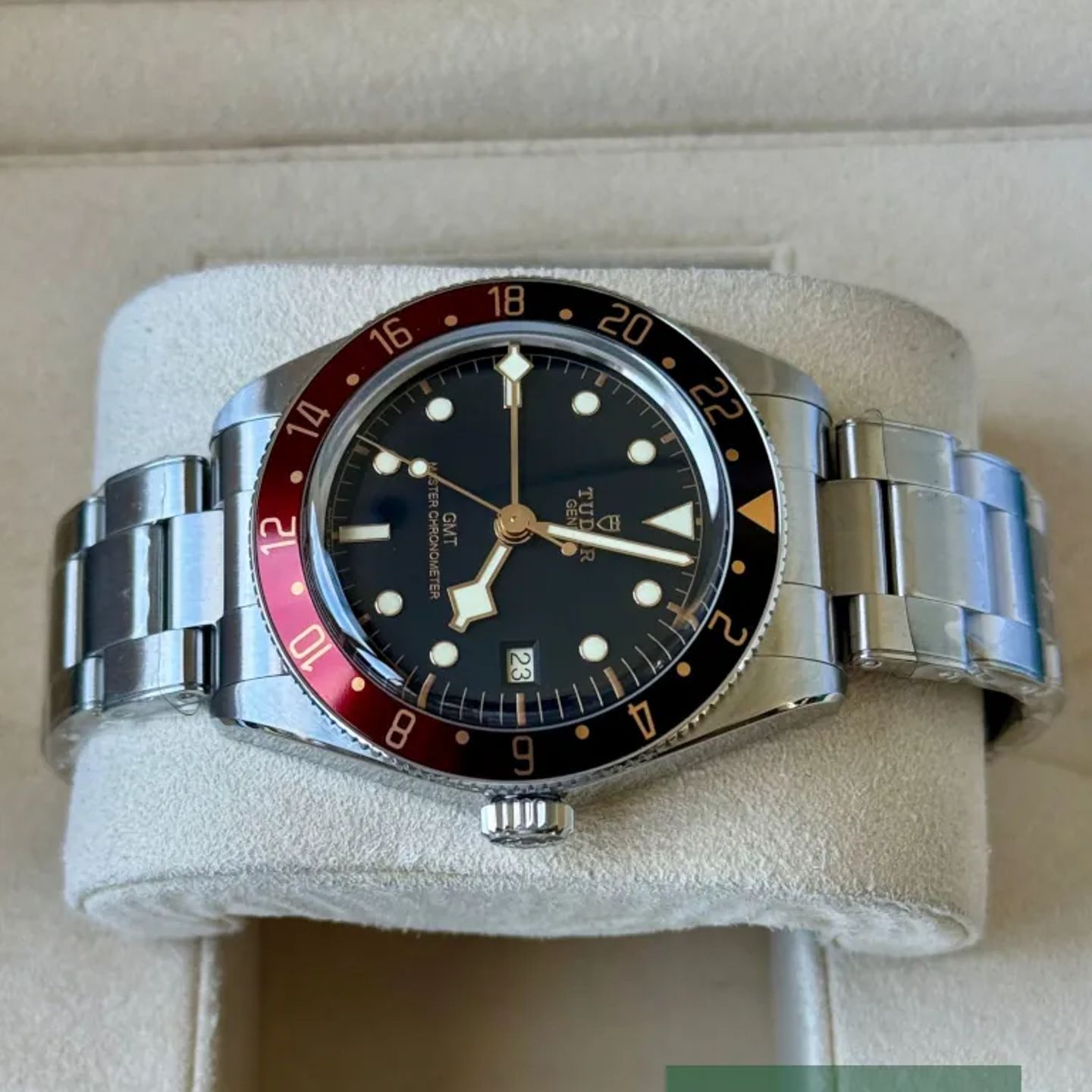 Tudor Black Bay Fifty-Eight 7939G1A0NRU (2025) - Black dial 39 mm Steel case (4/7)