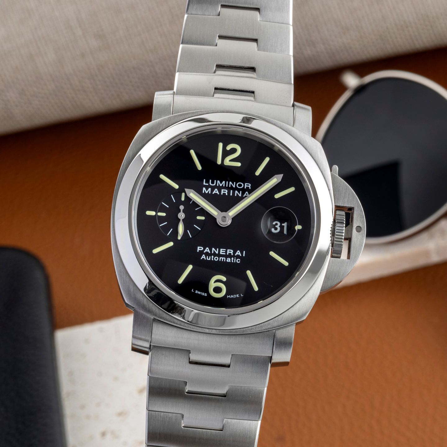 Panerai Luminor Marina Automatic PAM00299 (Unknown (random serial)) - Black dial 44 mm Steel case (3/8)
