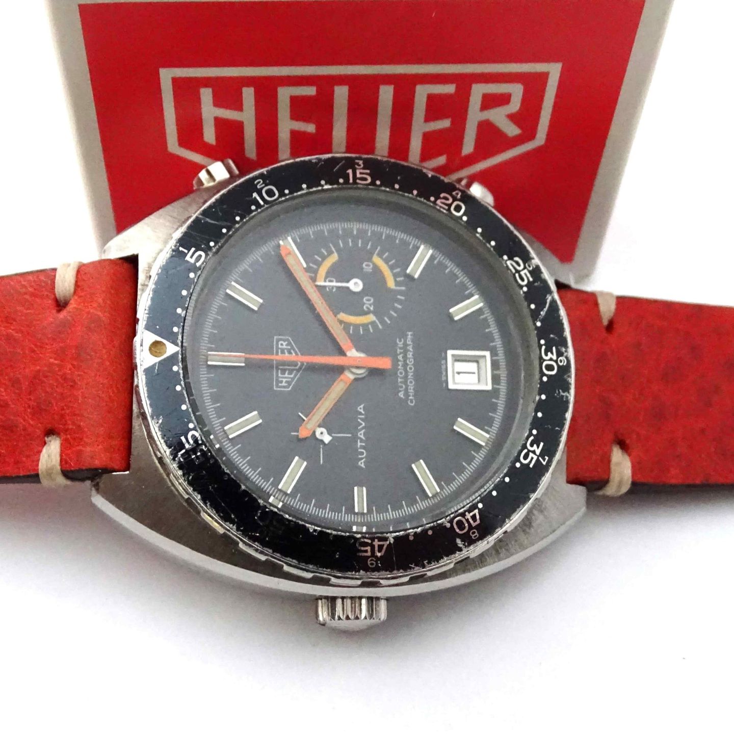 Heuer Autavia 15630MH (Onbekend (willekeurig serienummer)) - Zwart wijzerplaat 42mm Staal (3/8)