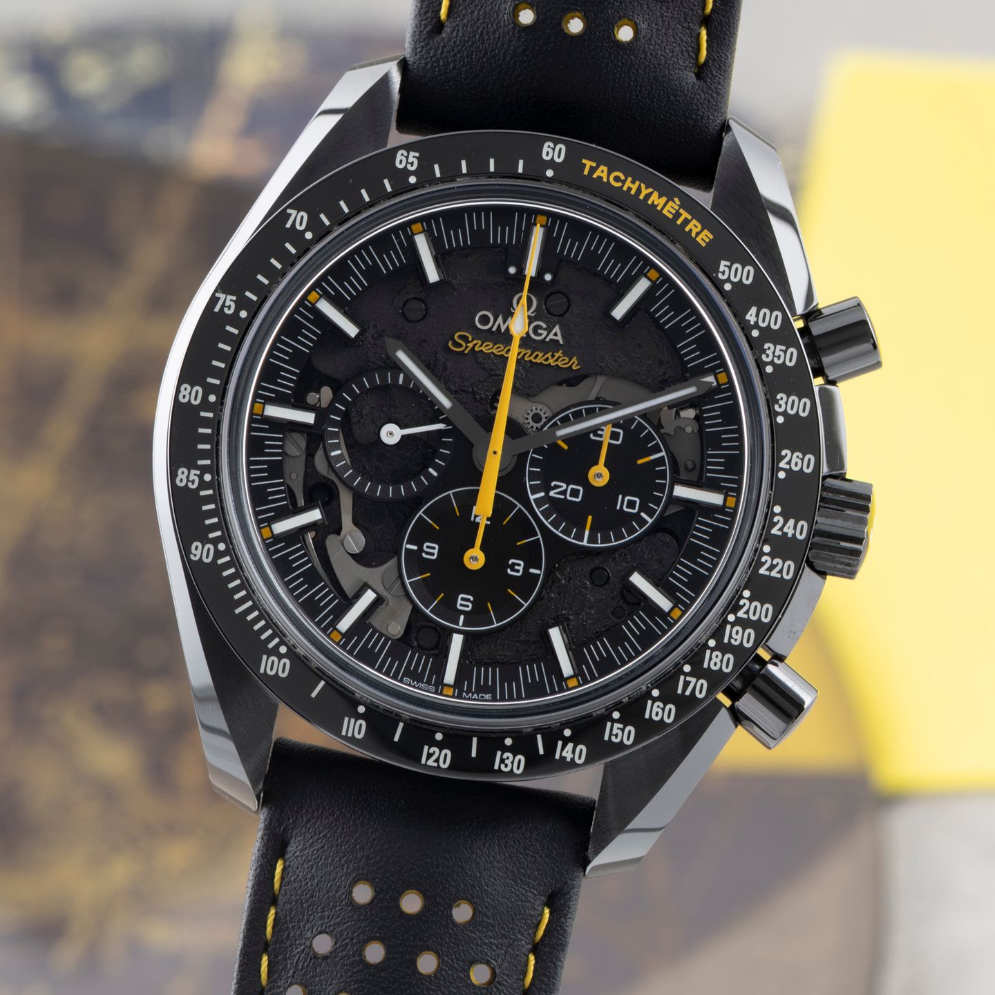 Omega Speedmaster Professional Moonwatch 311.92.44.30.01.001 (Unknown (random serial)) - Black dial 44 mm Ceramic case (3/8)