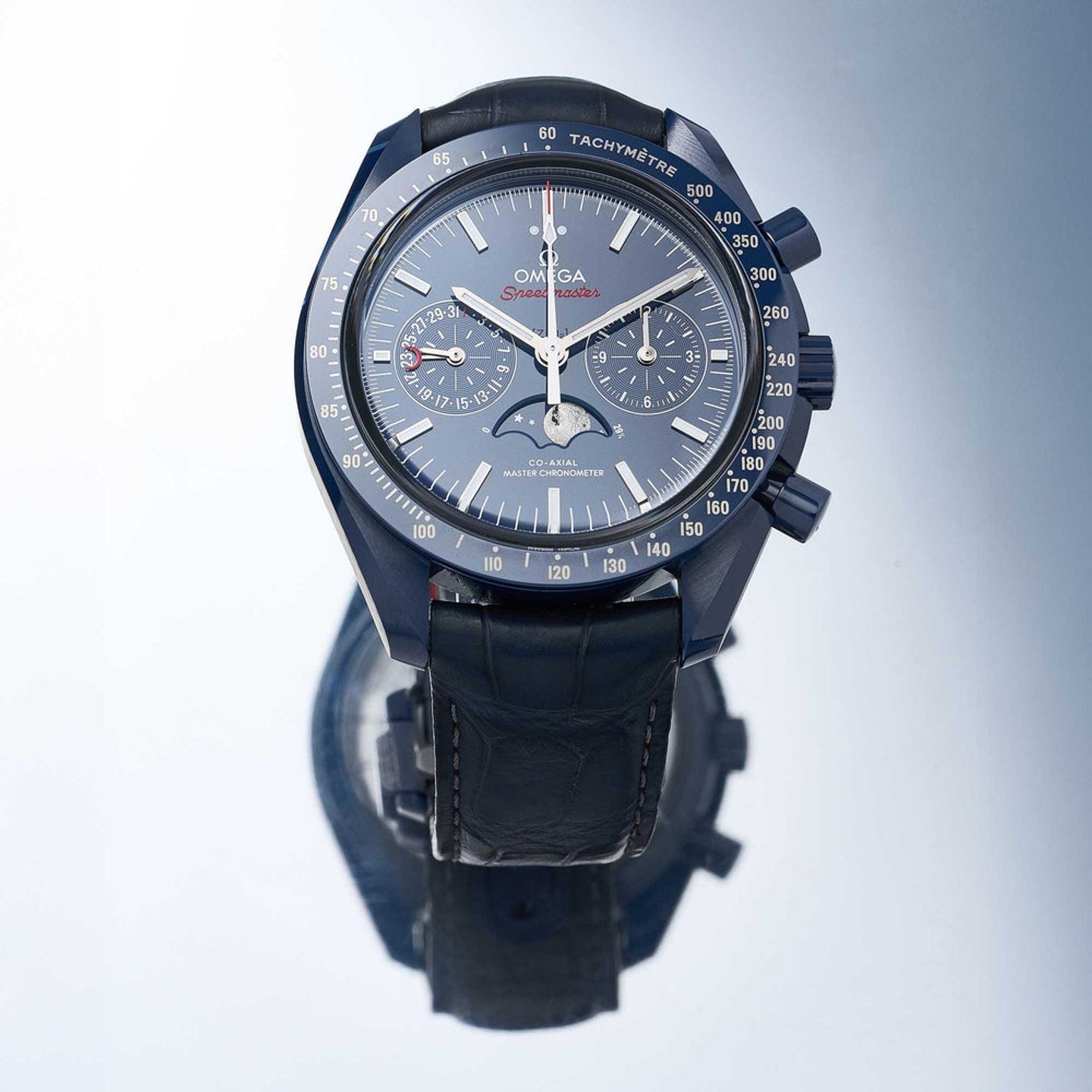 Omega Speedmaster Moonphase 304.93.44.52.03.001 - (1/6)