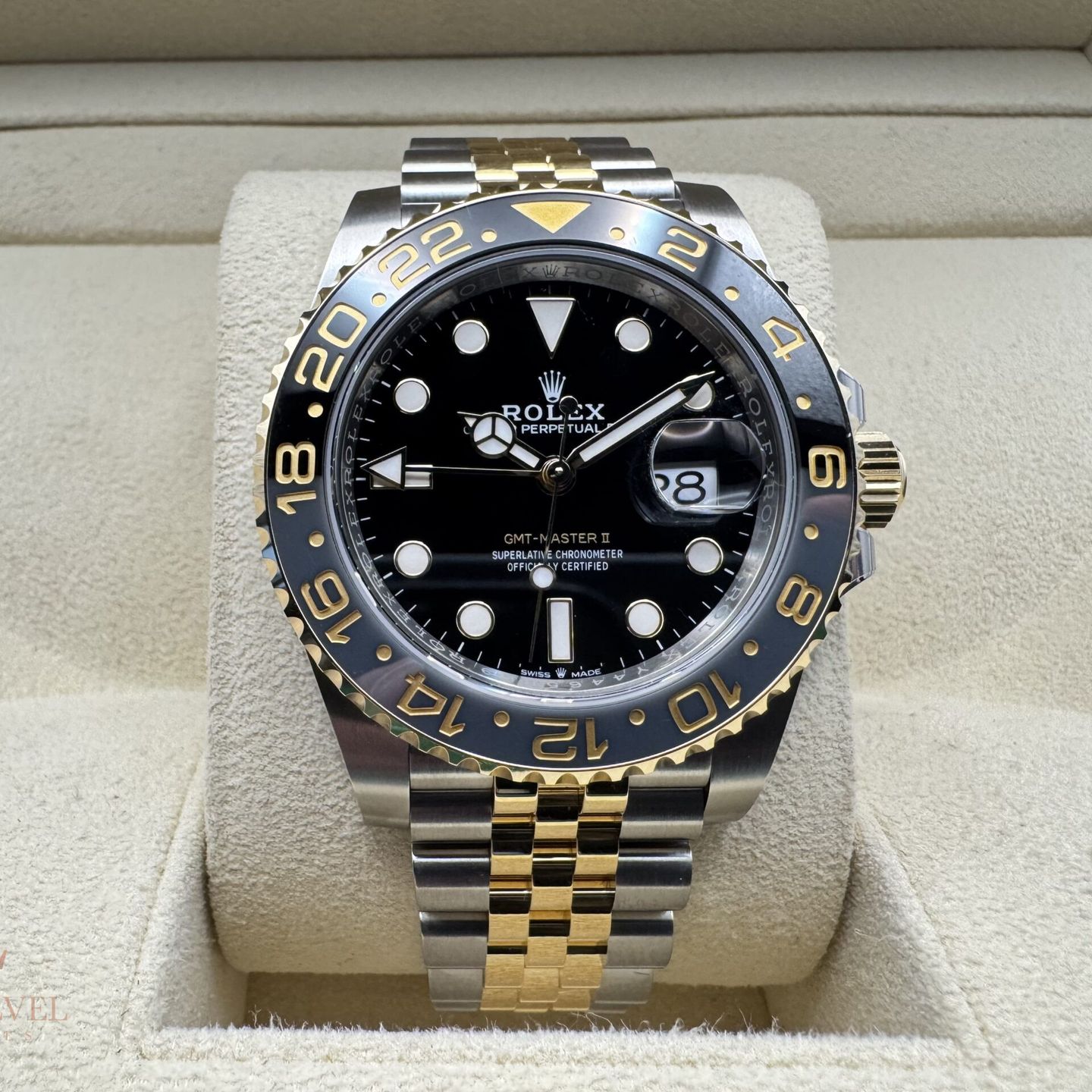 Rolex GMT-Master II 126713GRNR - (2/8)