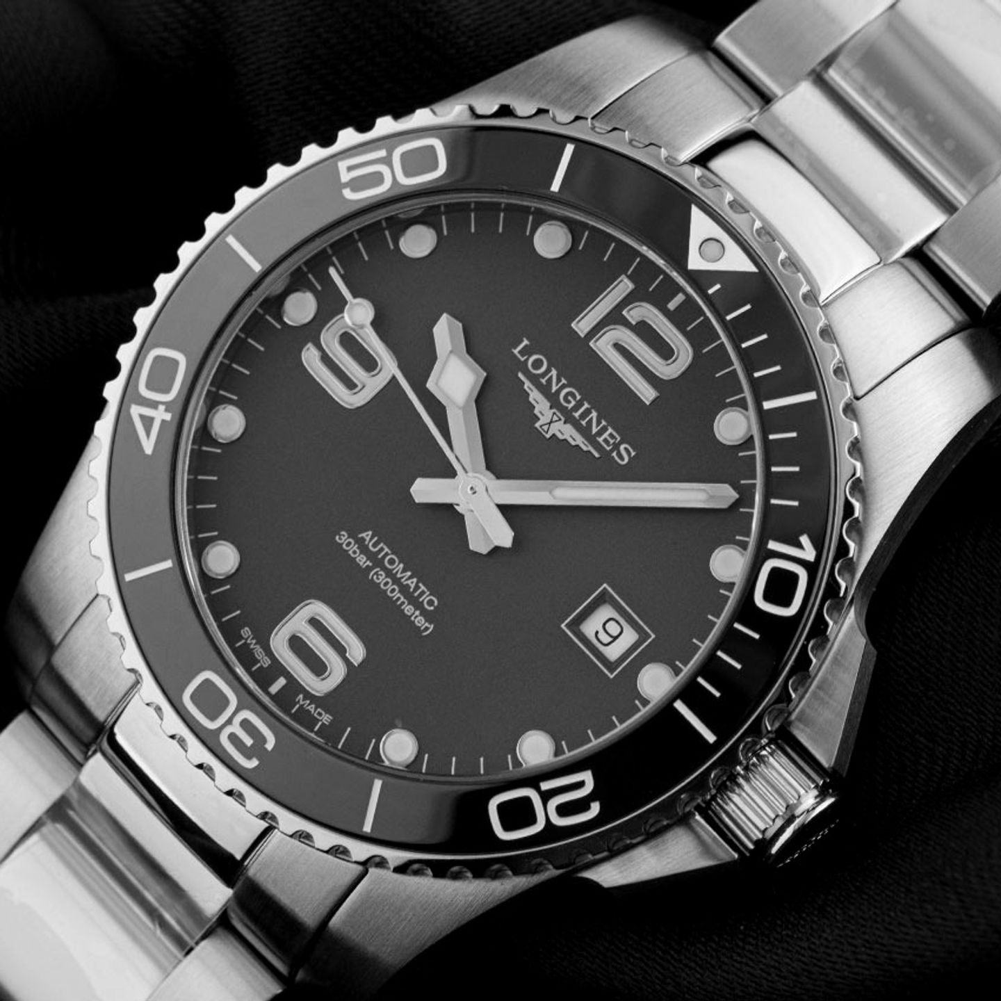 Longines HydroConquest L3.781.4.56.6 (2025) - Black dial 41 mm Steel case (3/7)